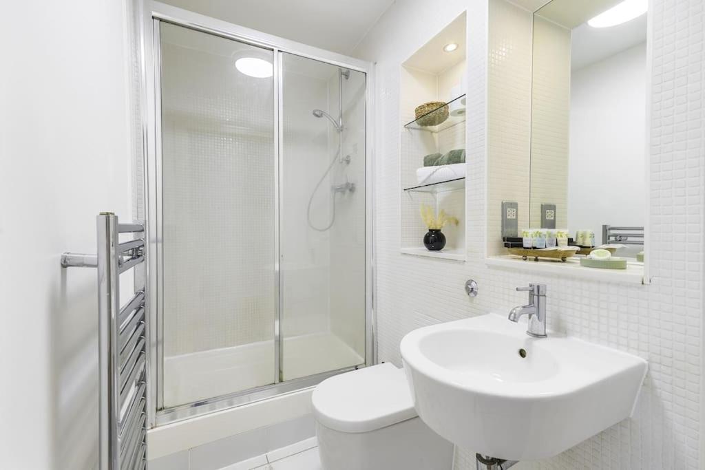 Luxurious 2-bedroom Appartamento