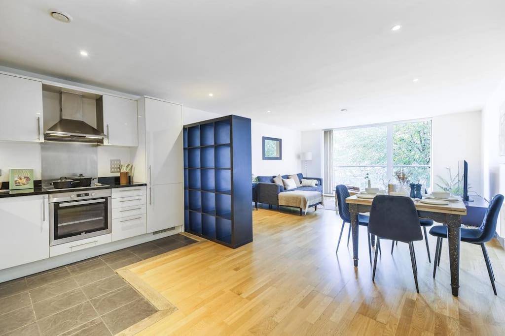 Luxurious 2-bedroom * Londra