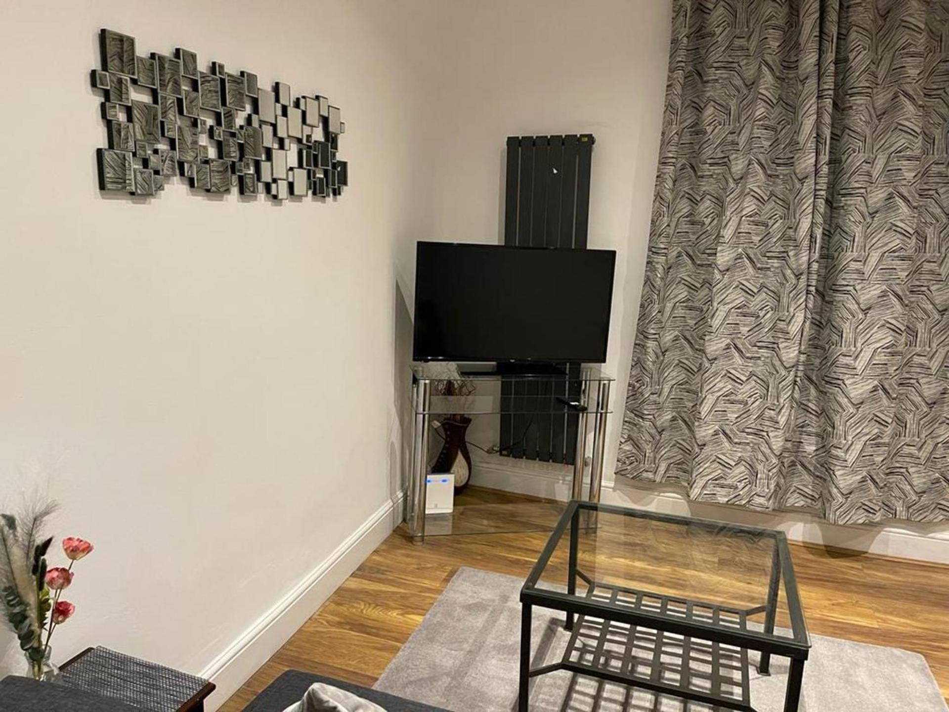 Apartment 1-bed In Archway N19 3nu