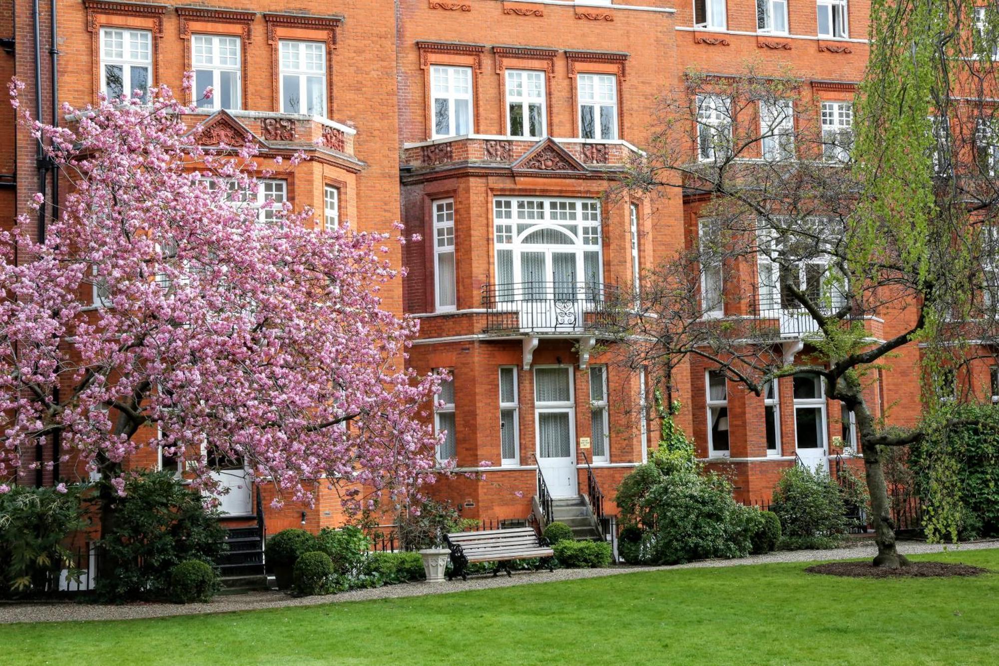 The Chelsea Townhouse By Iconic Luxury Hotel London