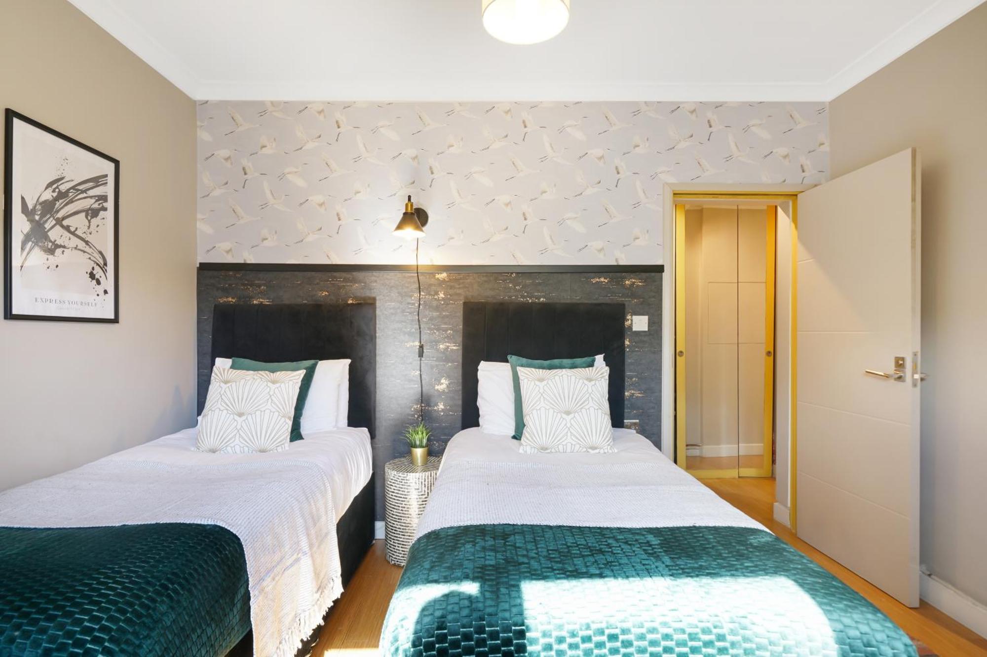 Leilighet Lovely 2 Bedroom Flat In London-balcony - Sleeps 6 *
