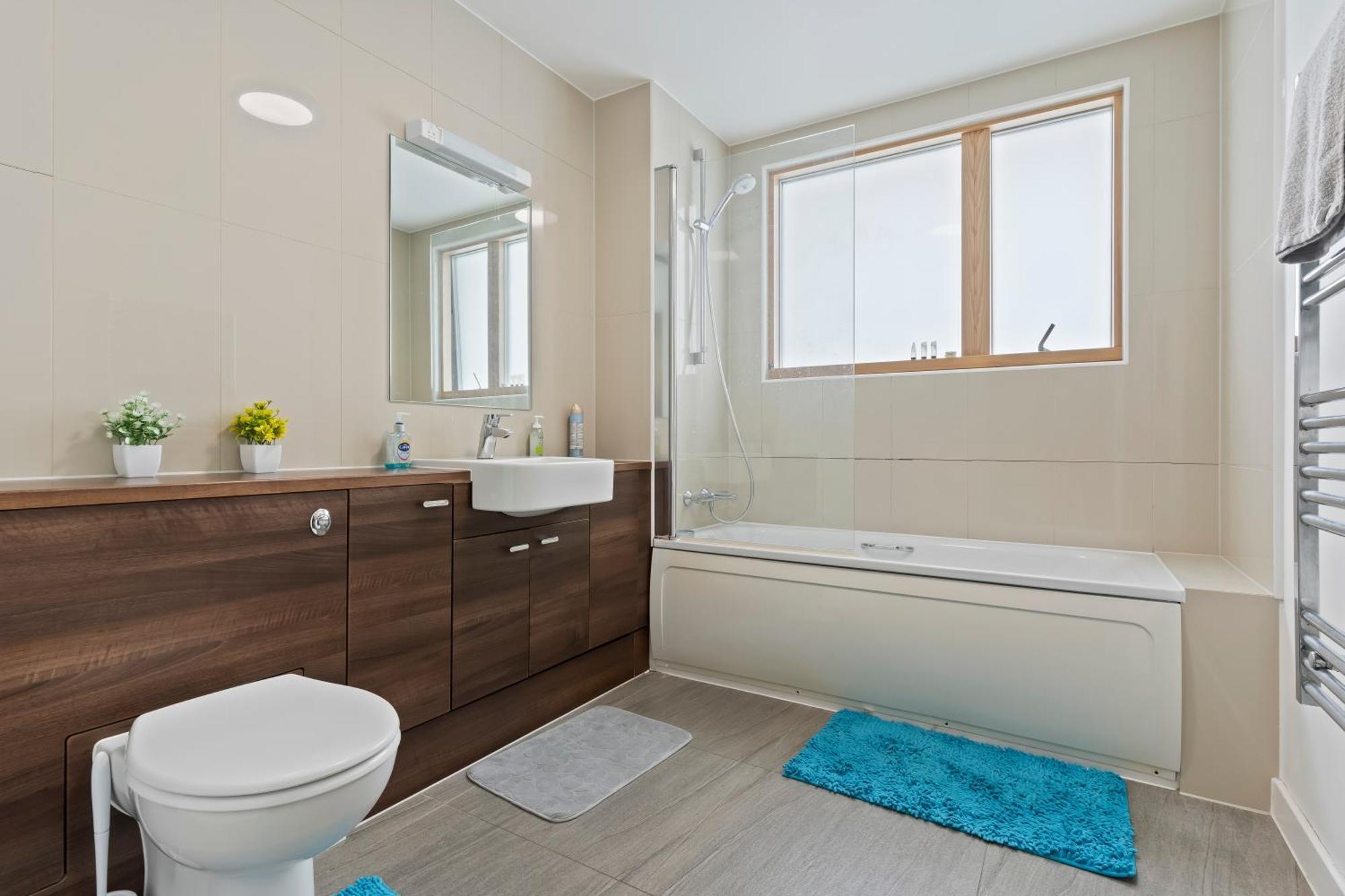 Spectacular 3br 2bath Rooftop Sky-views With Parking Lejlighed London