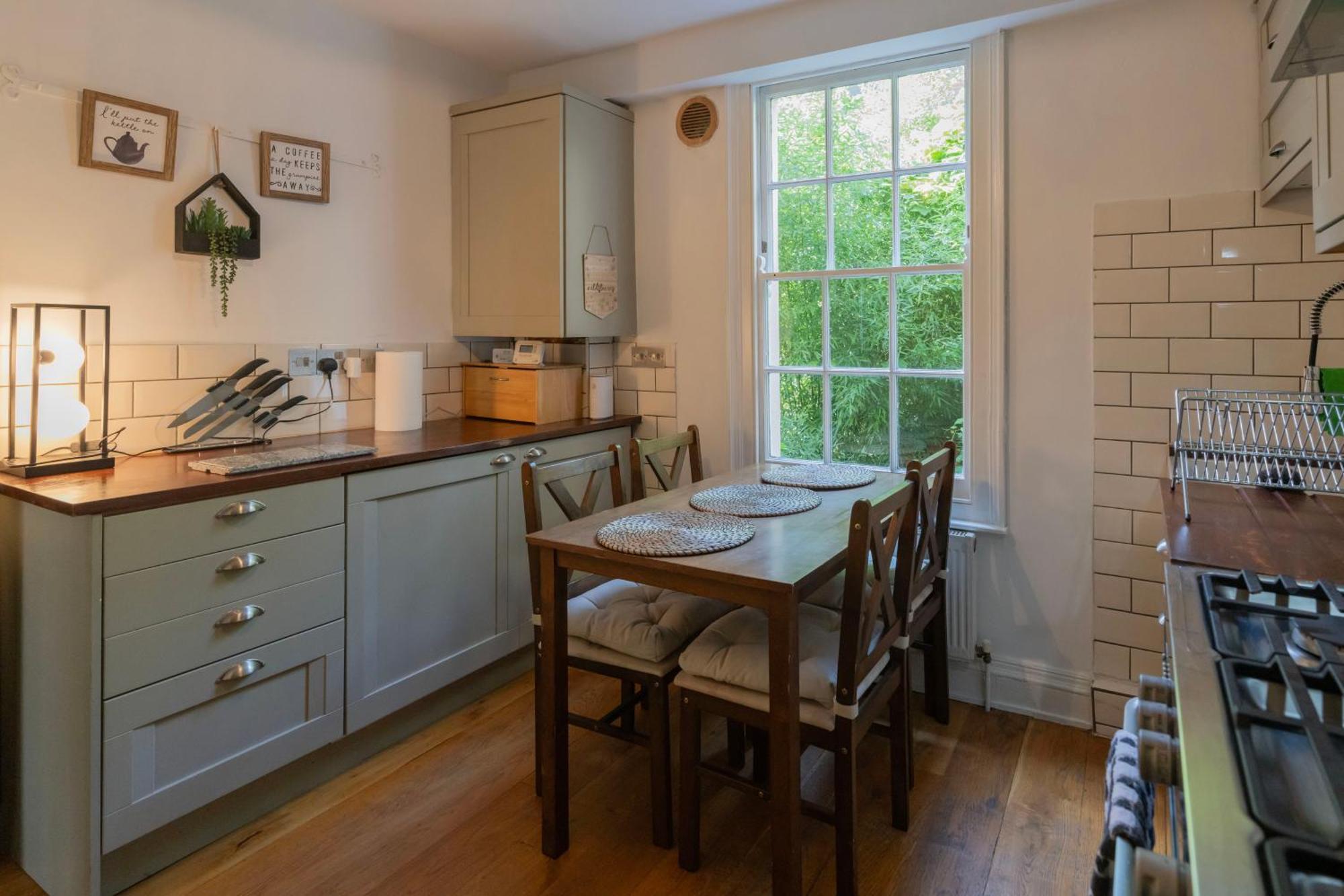 Lejlighed Gorgeous 2bed House In New Road