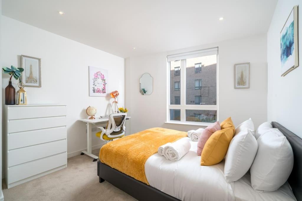 Apartment Luxury Kew Bridge Balcony Free Parking