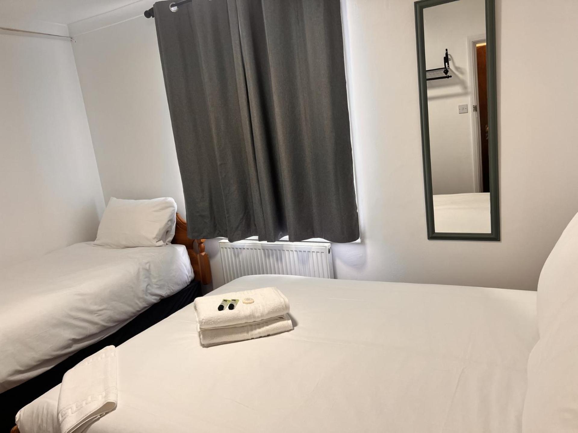 Romany House 3* London