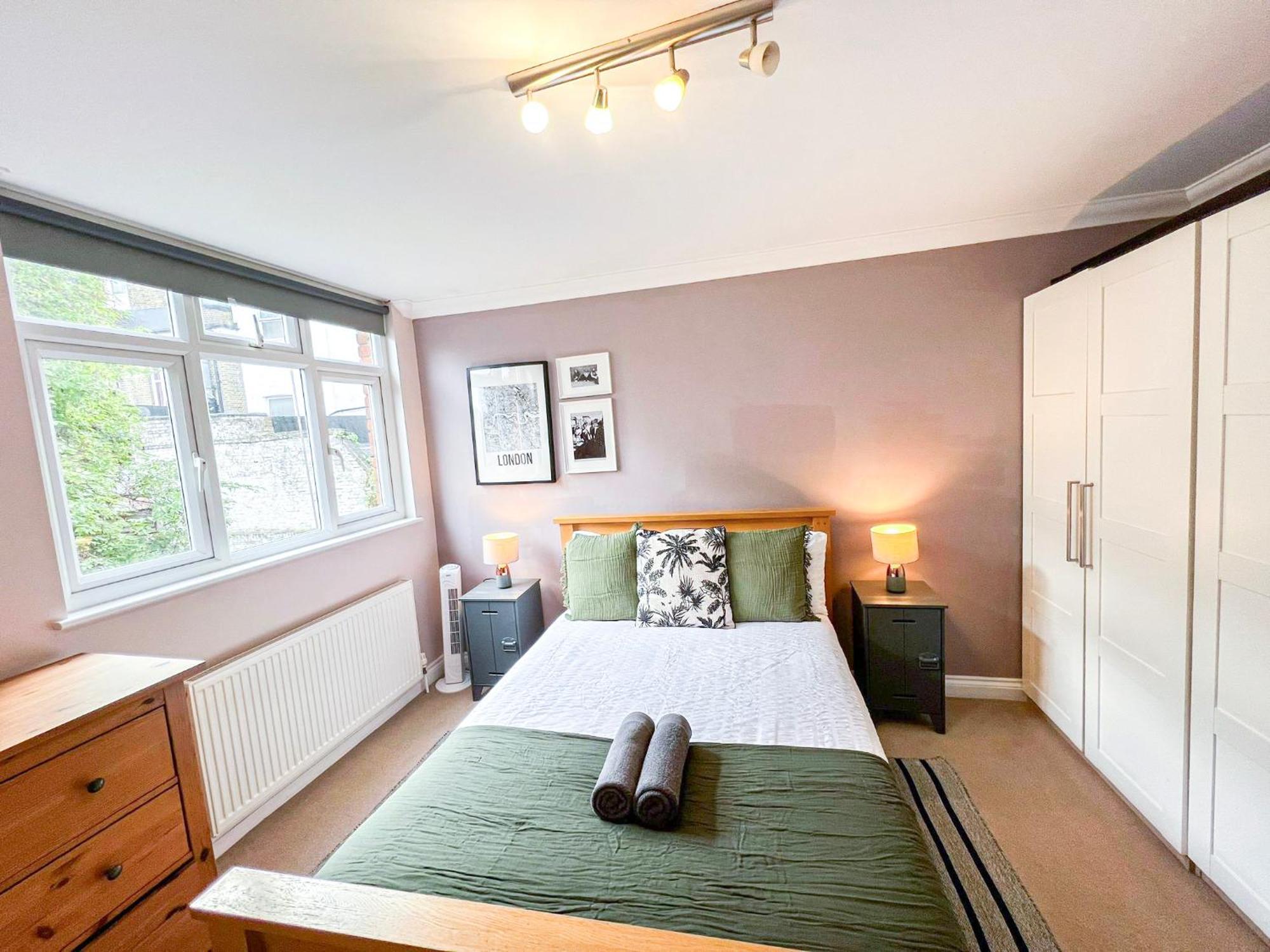 Appartamento Lovely 4 Bedroom Flat With Ample Garden In Brondesbury, Kilburn Londra