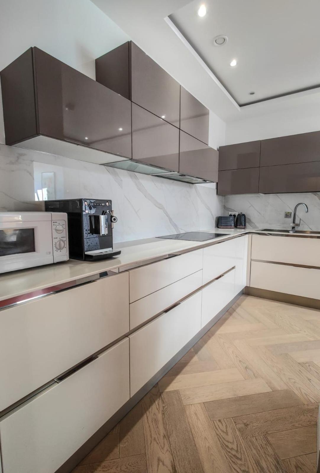 Apartment Stylish Modern In Nw6
