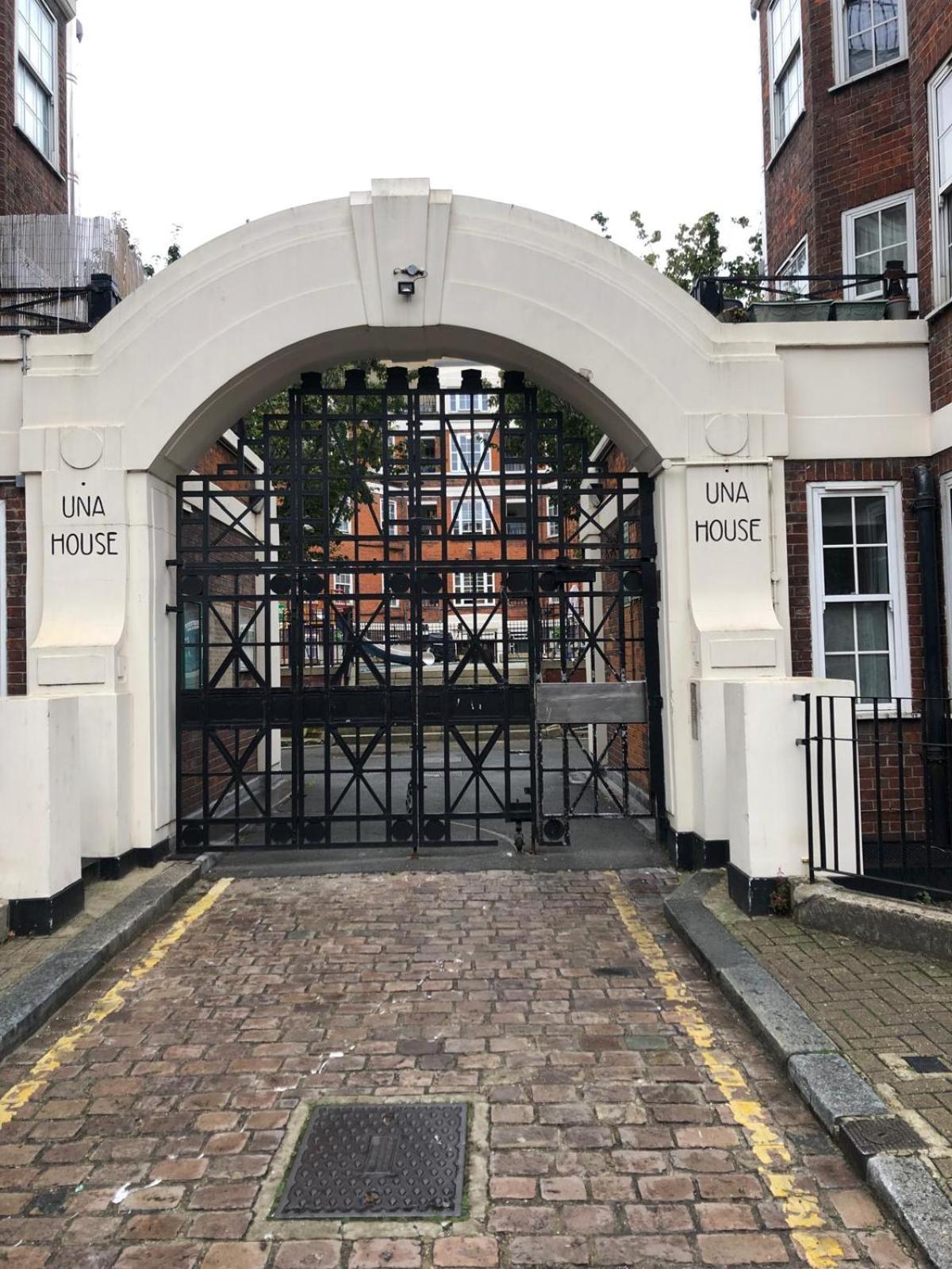 Comfy Private Bedrooms Near O2 Forum Kentish Town, Camden * Londen