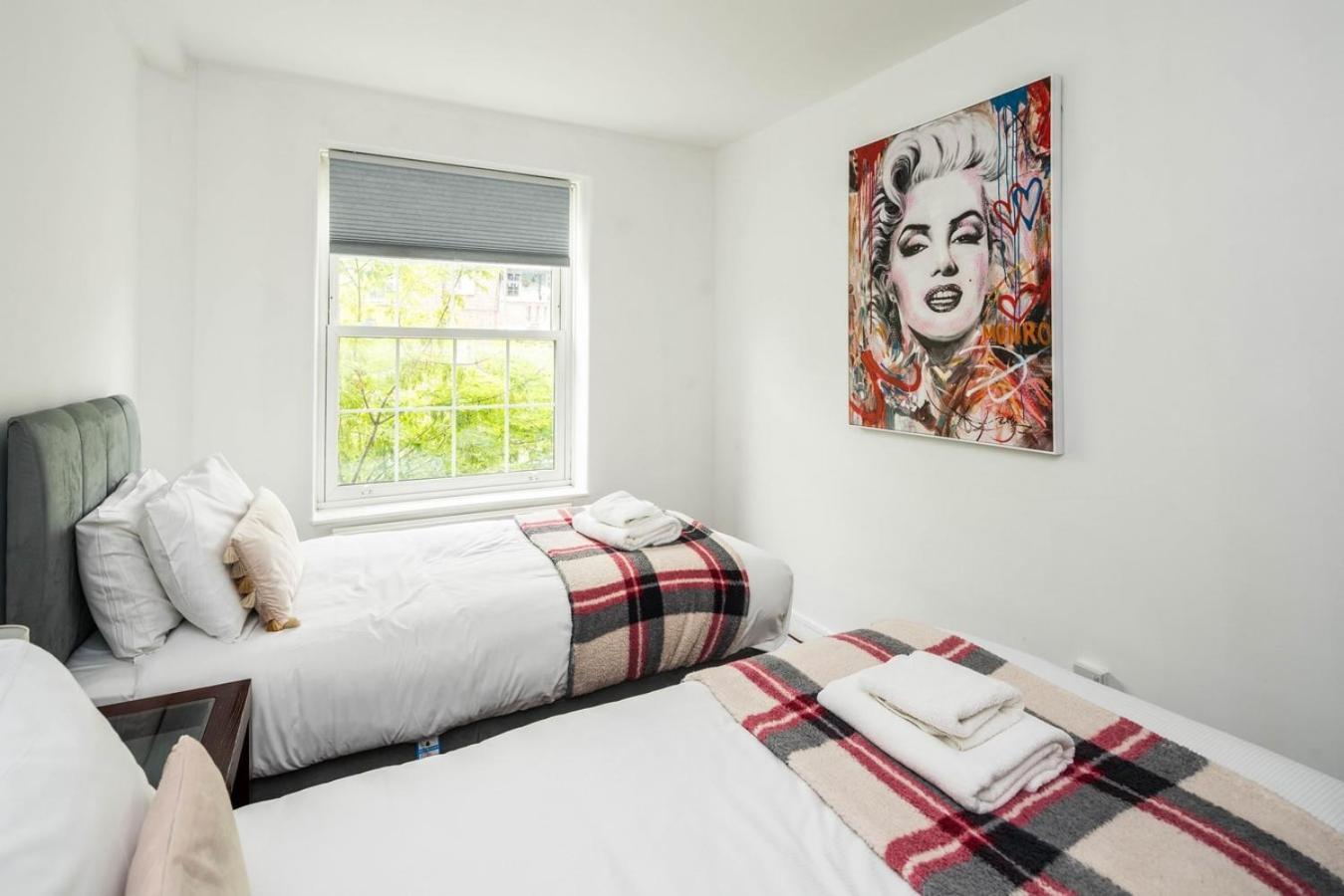 Cosy 3bd For 6 / 6 Beds *