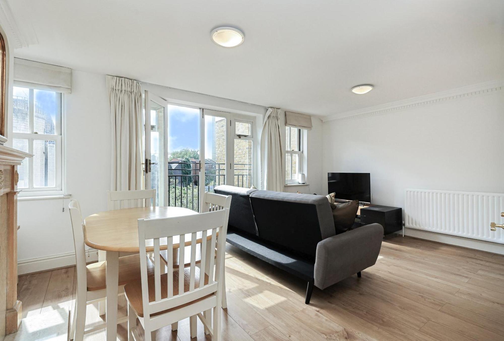 Two Bed Two Bath Kensington Appartement *
