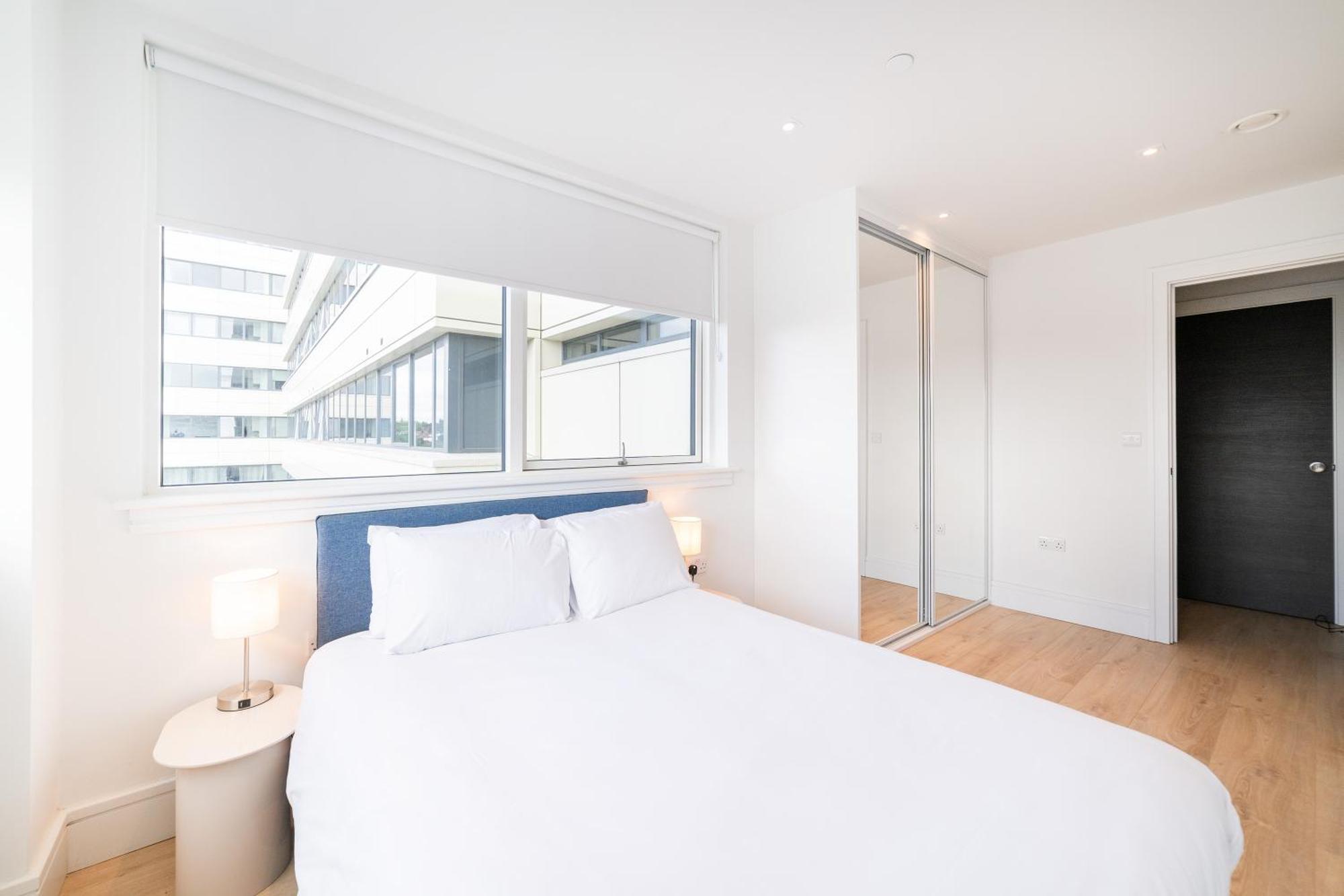 Stylish Retreats On Olympic Way Apartment