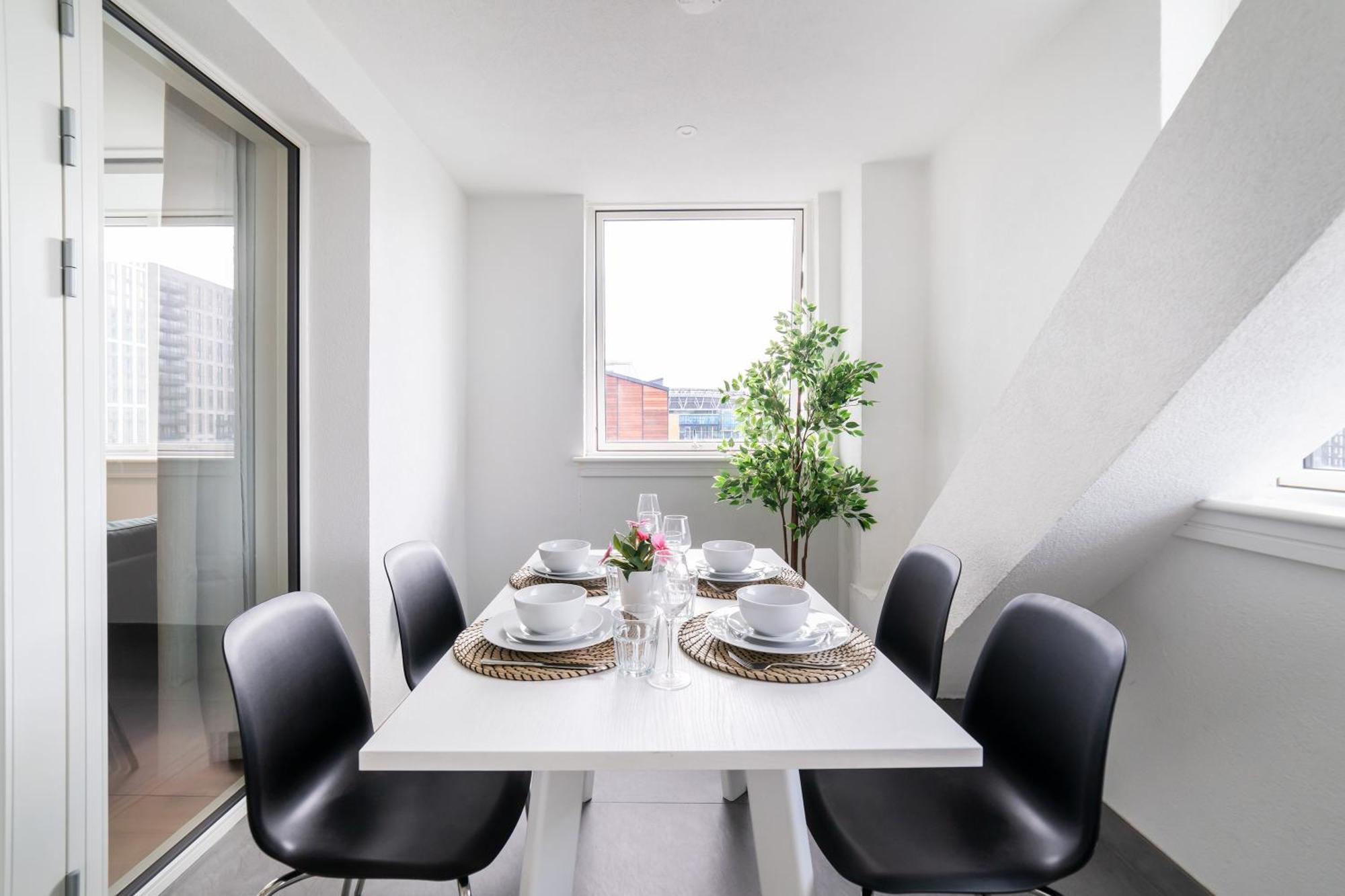 Stylish Retreats On Olympic Way * London