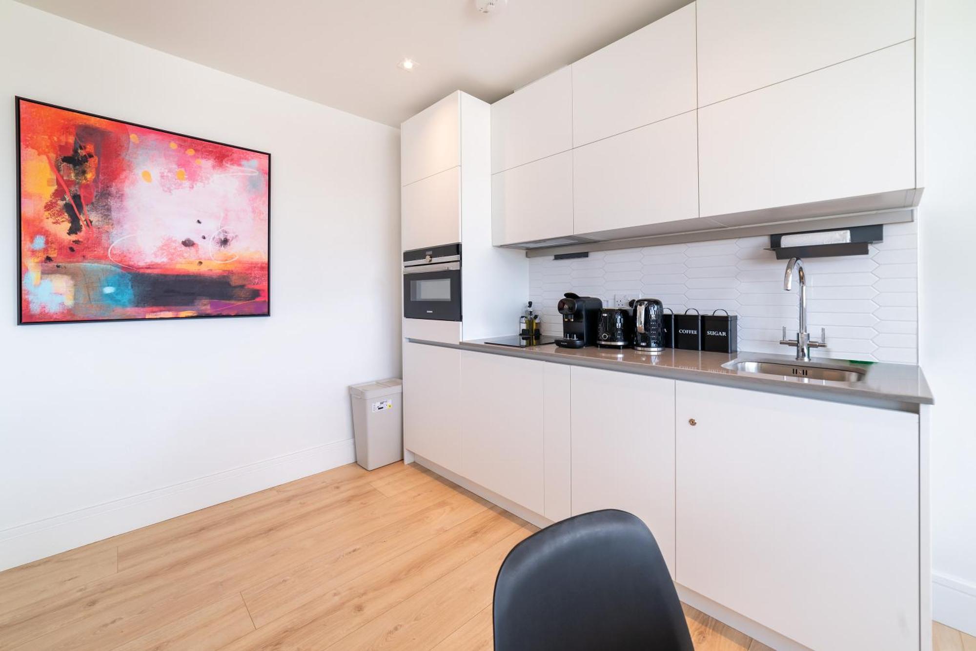 Apartment Stylish Retreats On Olympic Way *