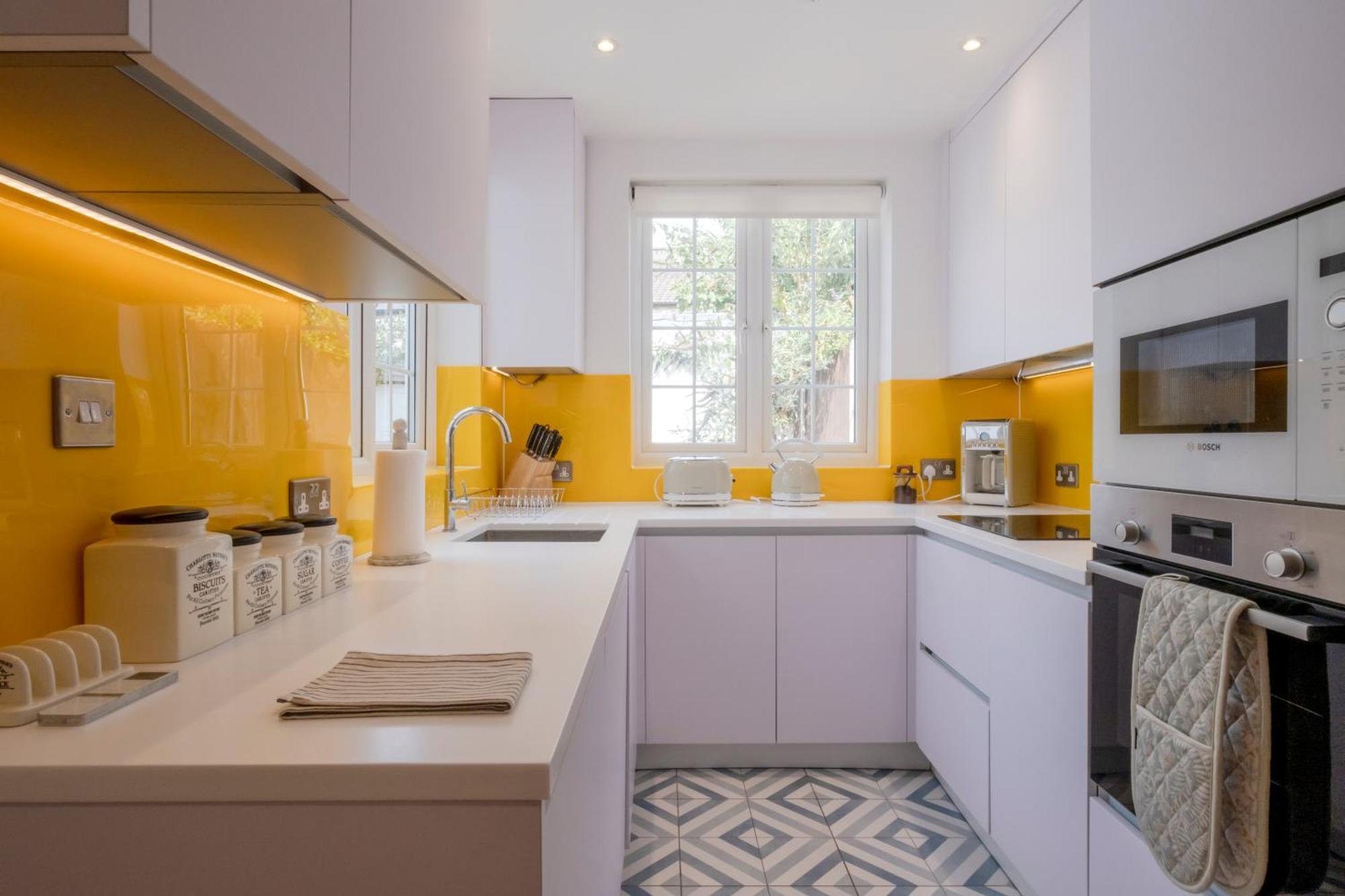 Villa Location In London