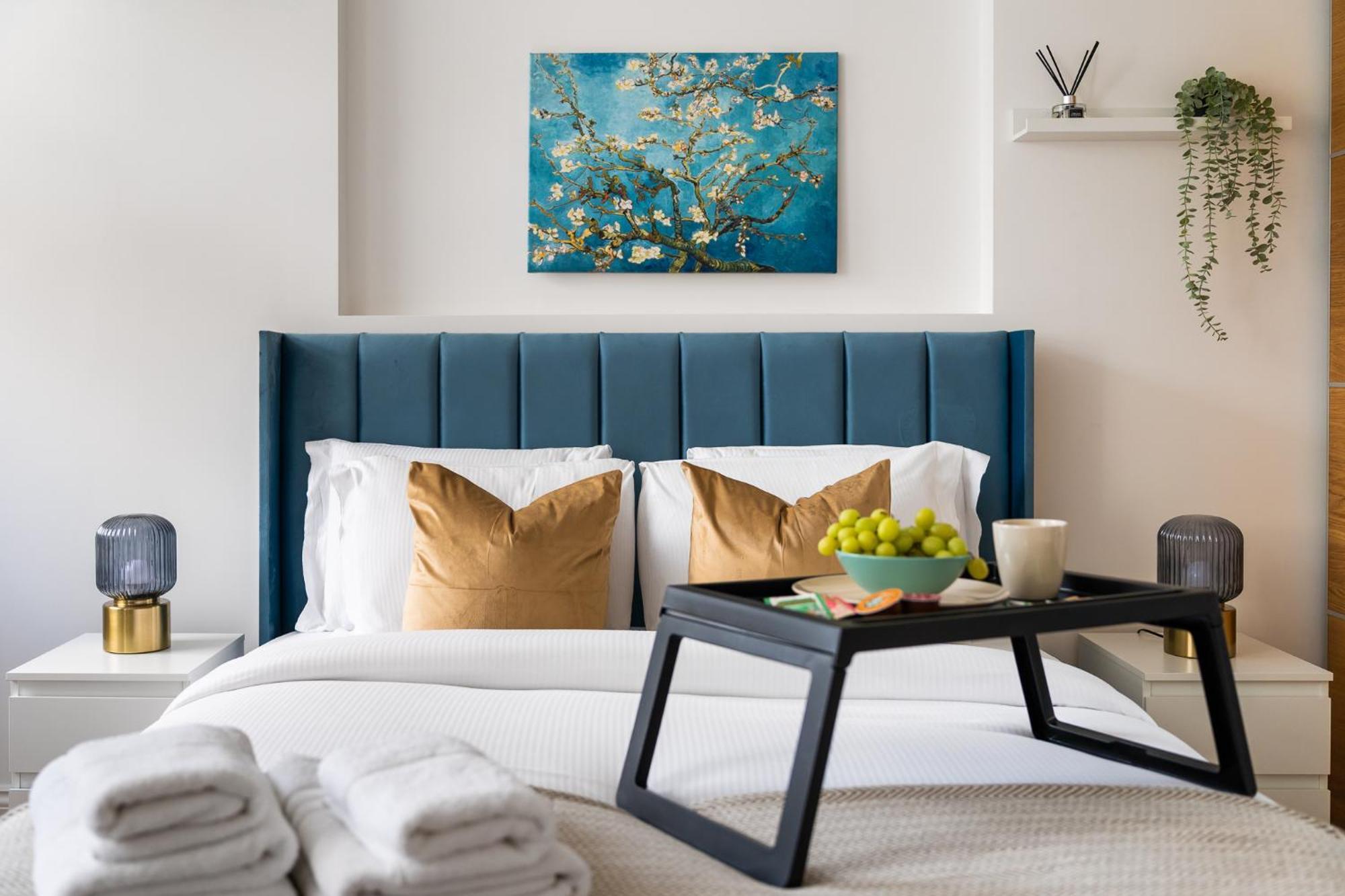 Holiday home 4br 2ba House By Livestay Short Lets & Serviced Near Oxford Circus With 2 Private Patios