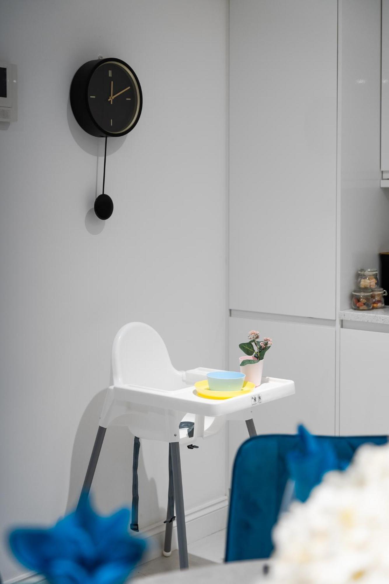 4br 2ba House By Livestay Short Lets & Serviced Near Oxford Circus With 2 Private Patios *