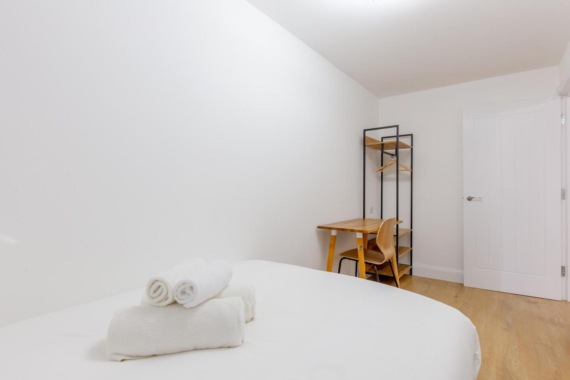 Lägenhet Newly Refurbished 2bd Flat Close To Excel