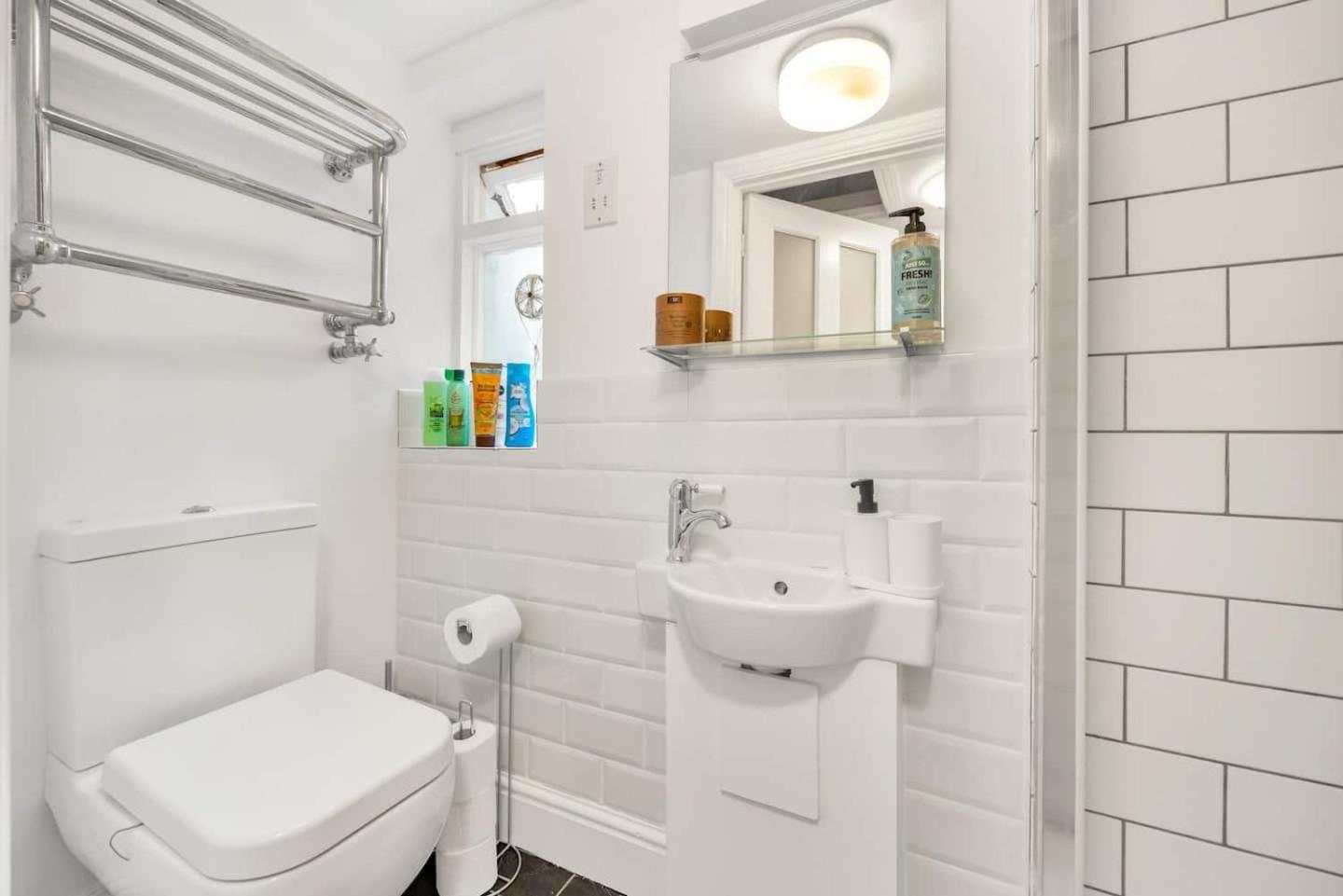 Apartment 3 Bedroom 2 Bathroom Victorian Flat In Kensington