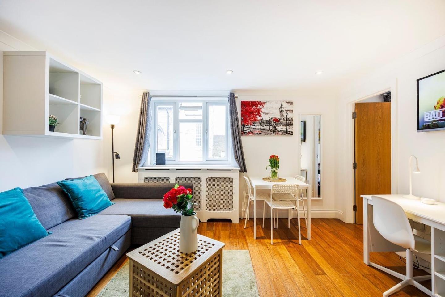 1 Bedroom Comfortable Flat In Kensington Lejlighed London