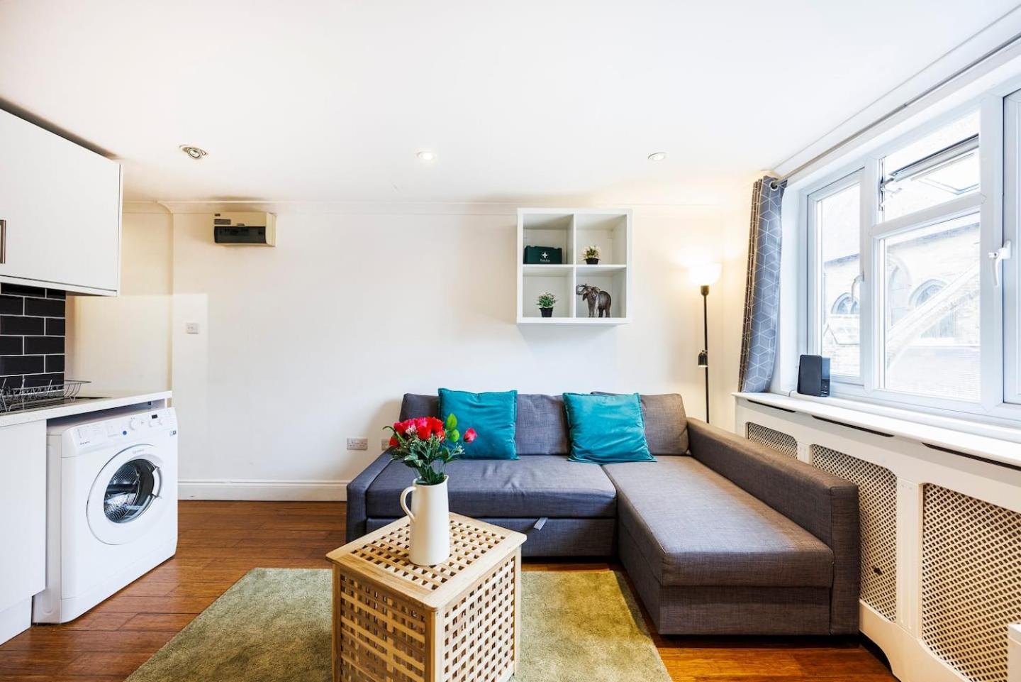 1 Bedroom Comfortable Flat In Kensington Lejlighed *