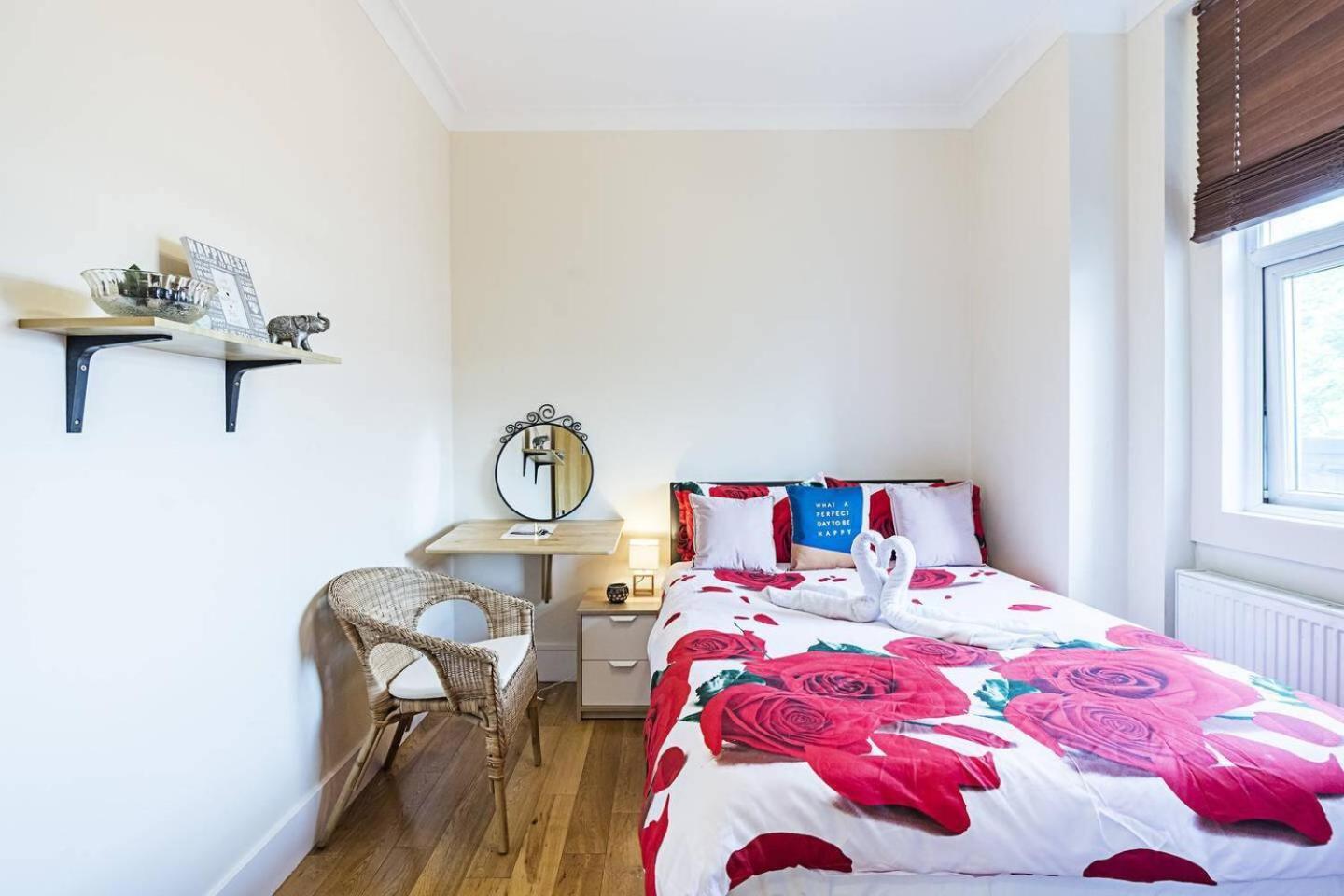 Private Homely Bedroom In Kensington R1 Lejlighed *