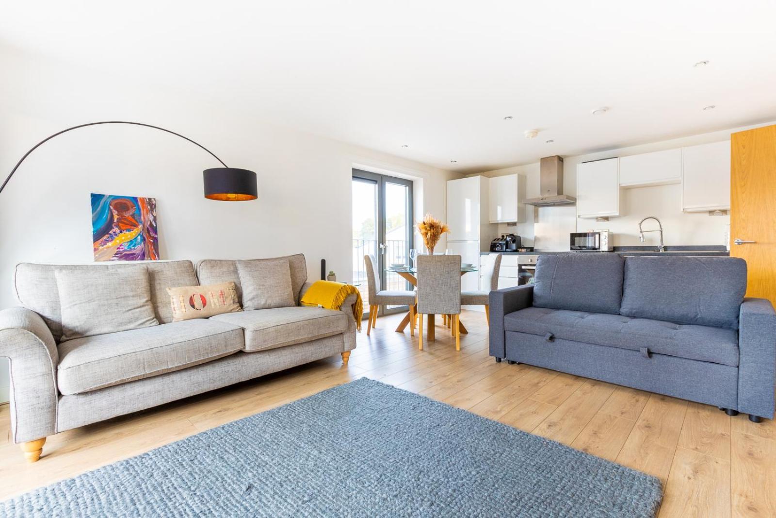 Modern 2bd Flat Near Victoria *