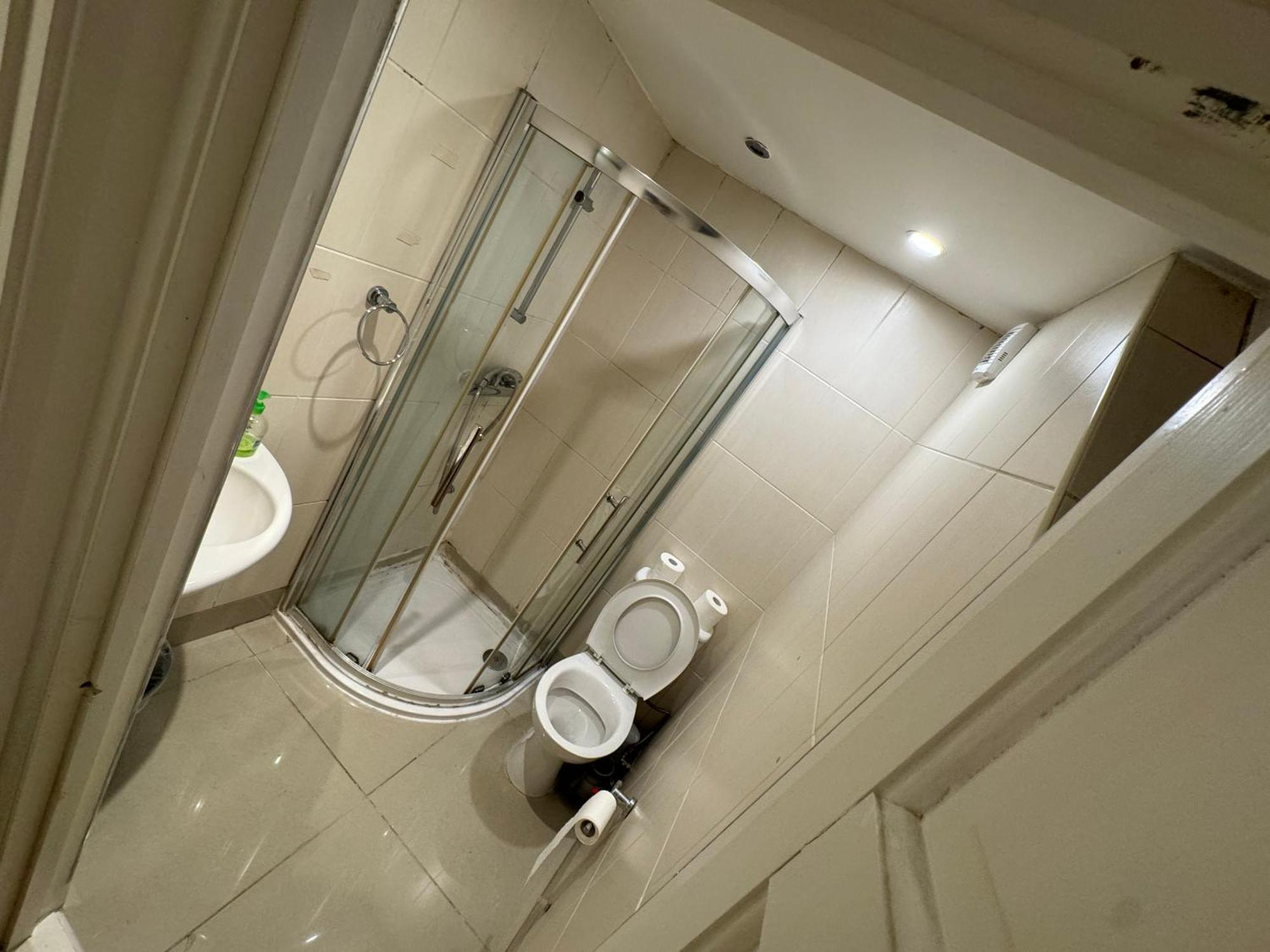 Cozy Rooms Near Central London Gasthof
