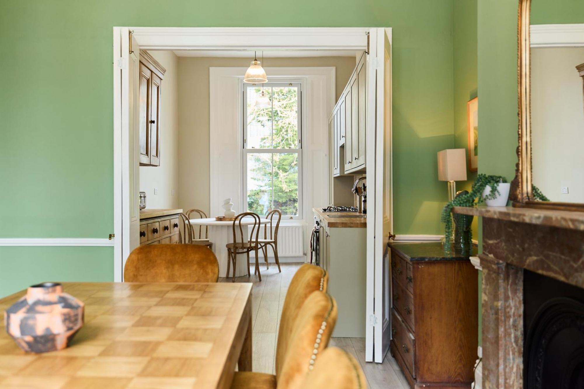 The Earl's Court Hideout - Lovely 4bdr House With Garden Appartamento *