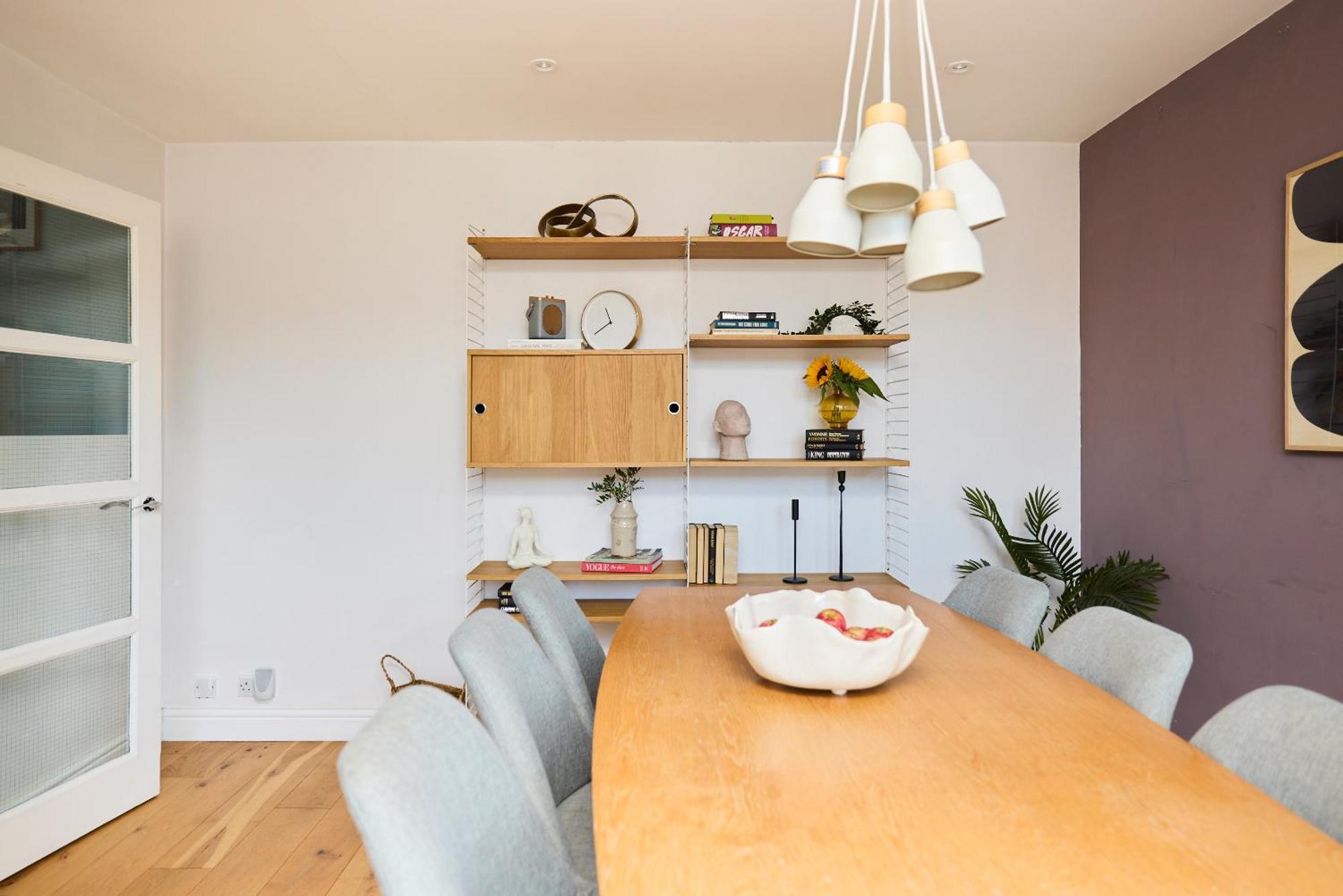 The Brunswick Retreat - Warm 3bdr Flat With Balcony Lägenhet