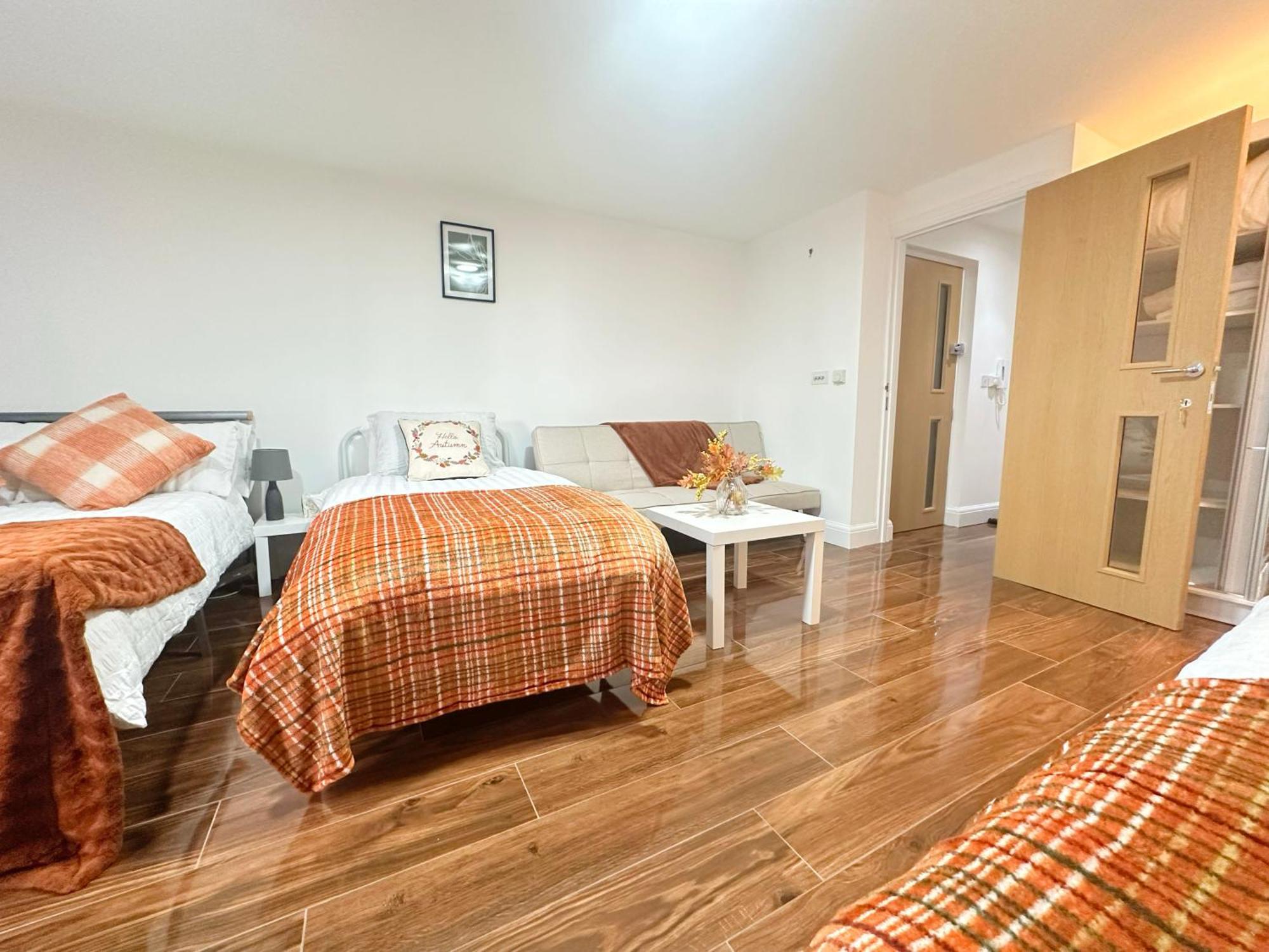 Juniper Alexandra Palace Serviced Apartments, By Edens Appartement *