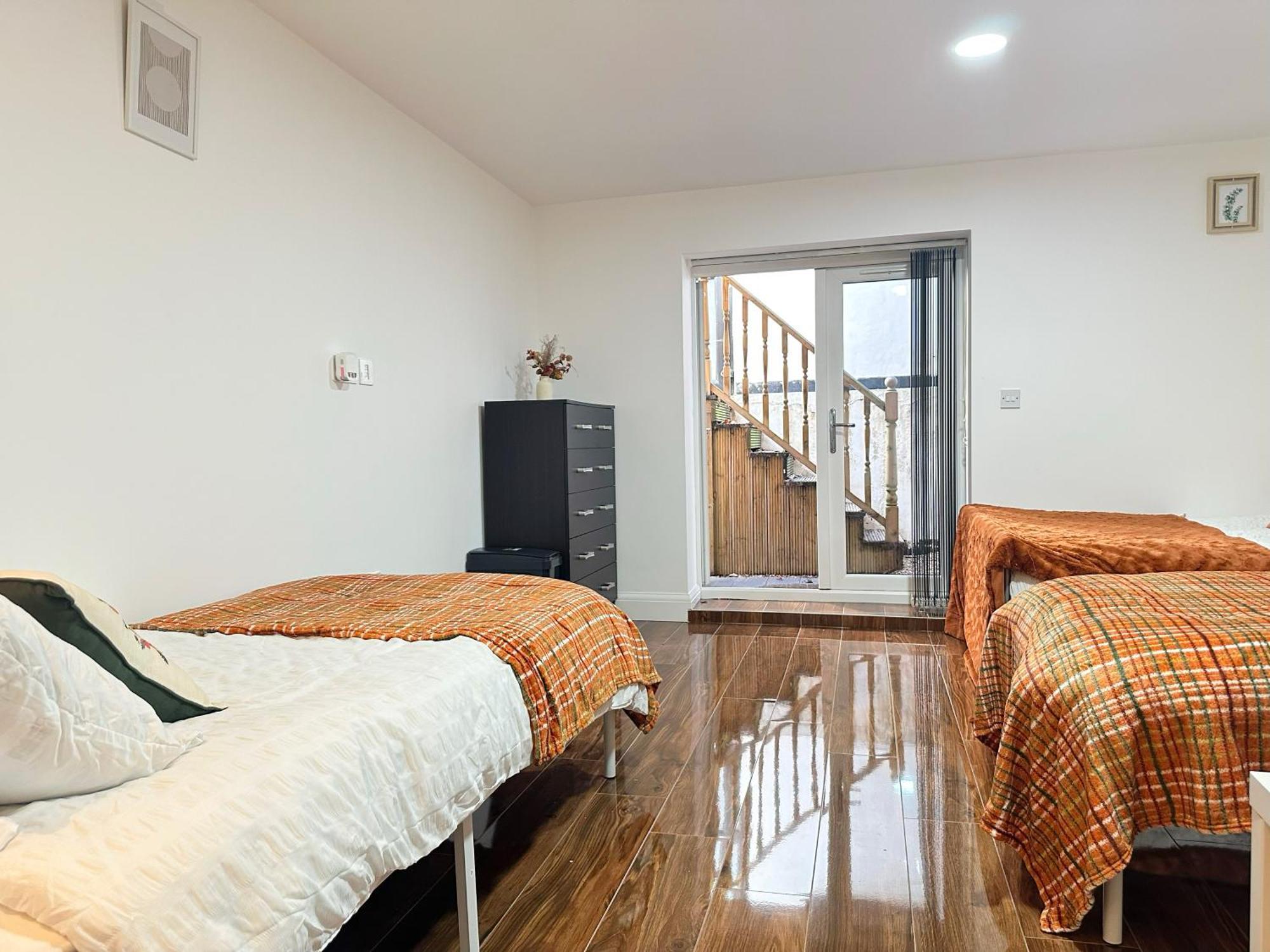 Juniper Alexandra Palace Serviced Apartments, By Edens Appartement *