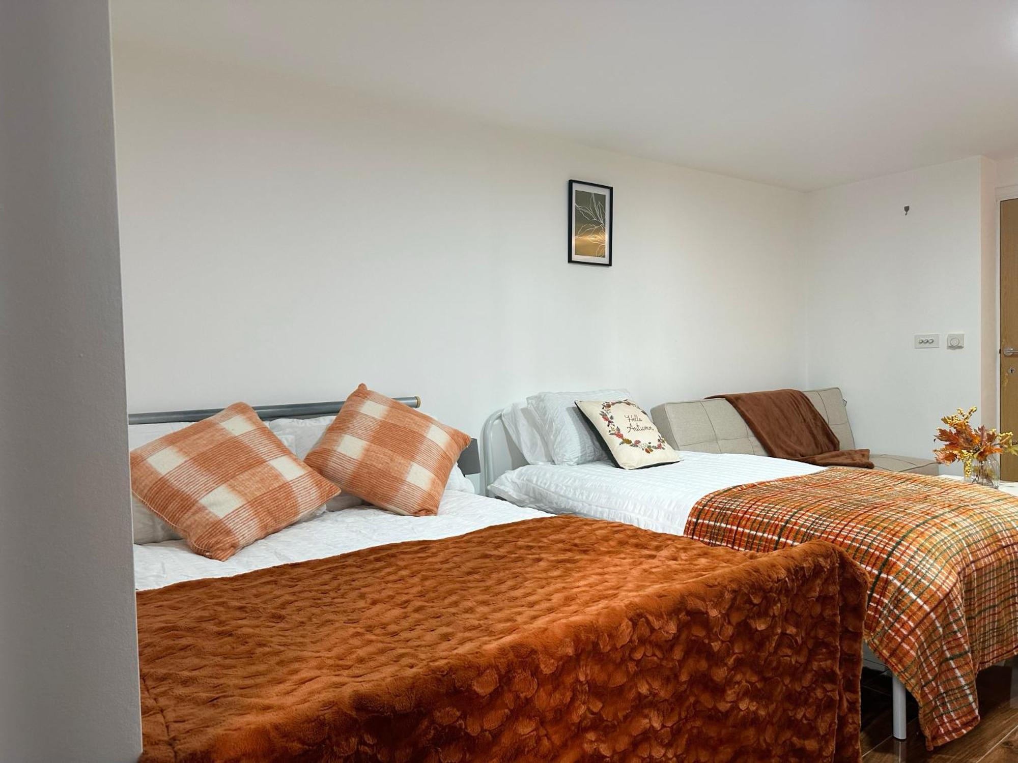 Juniper Alexandra Palace Serviced Apartments, By Edens Londen