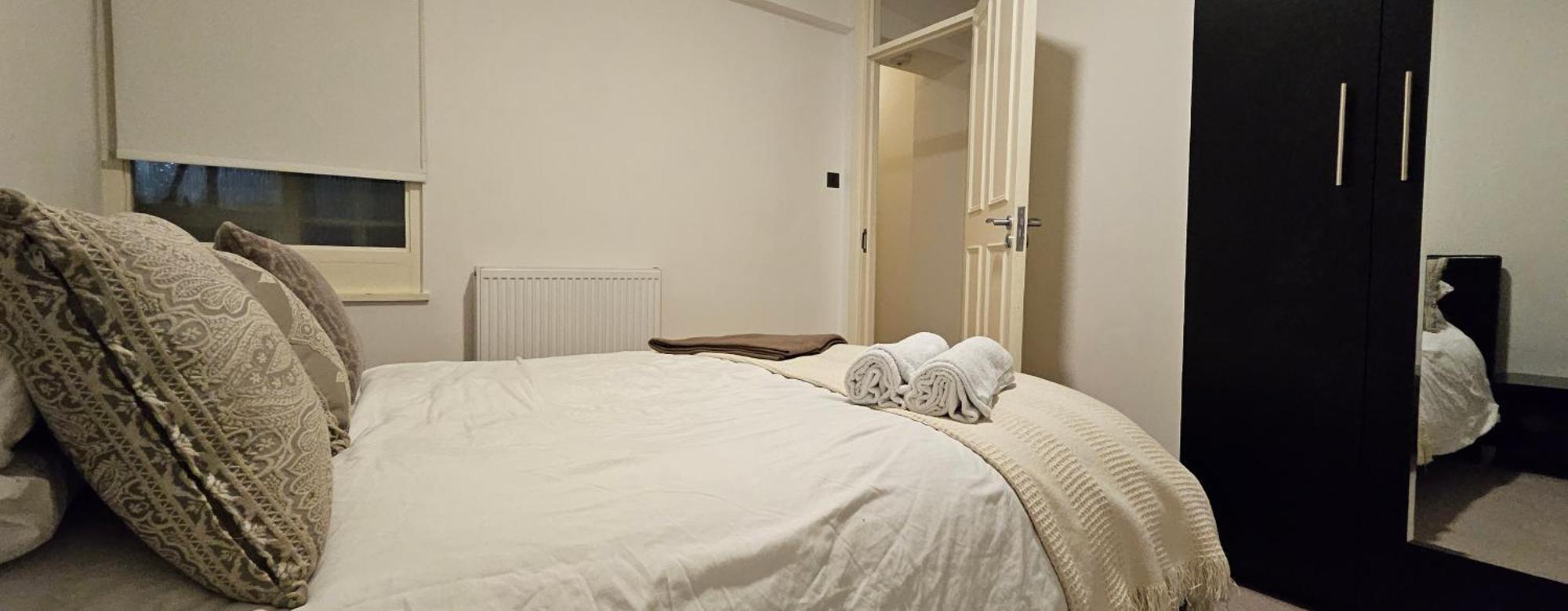 Estatesmen Grosvenor Square Mayfair Apartment *