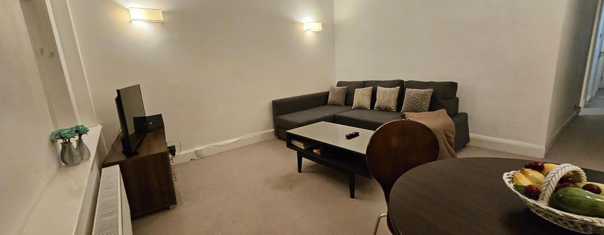 Estatesmen Grosvenor Square Mayfair * London