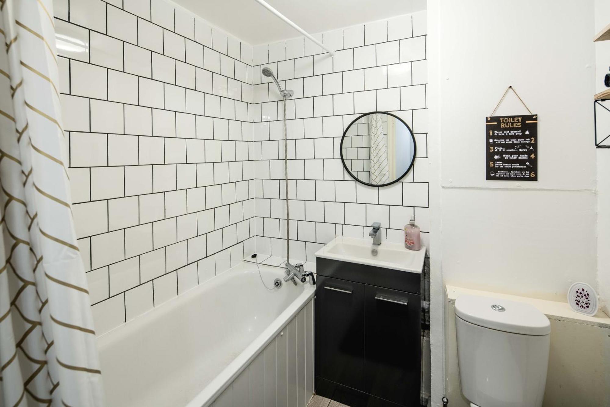Lägenhet Family-friendly 1-bedroom In *