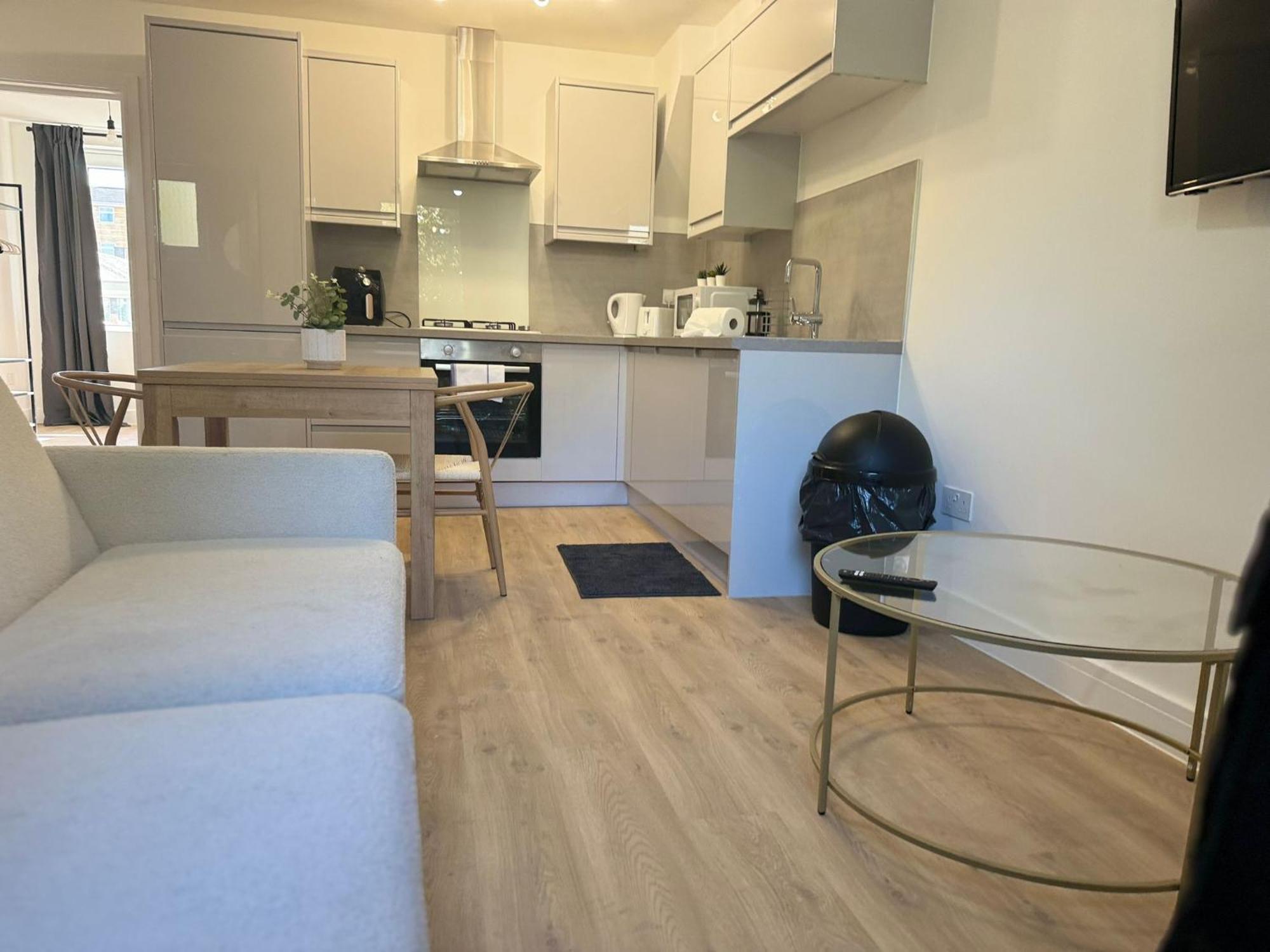 Lovely 1 Bedroom In Heart Of East * London