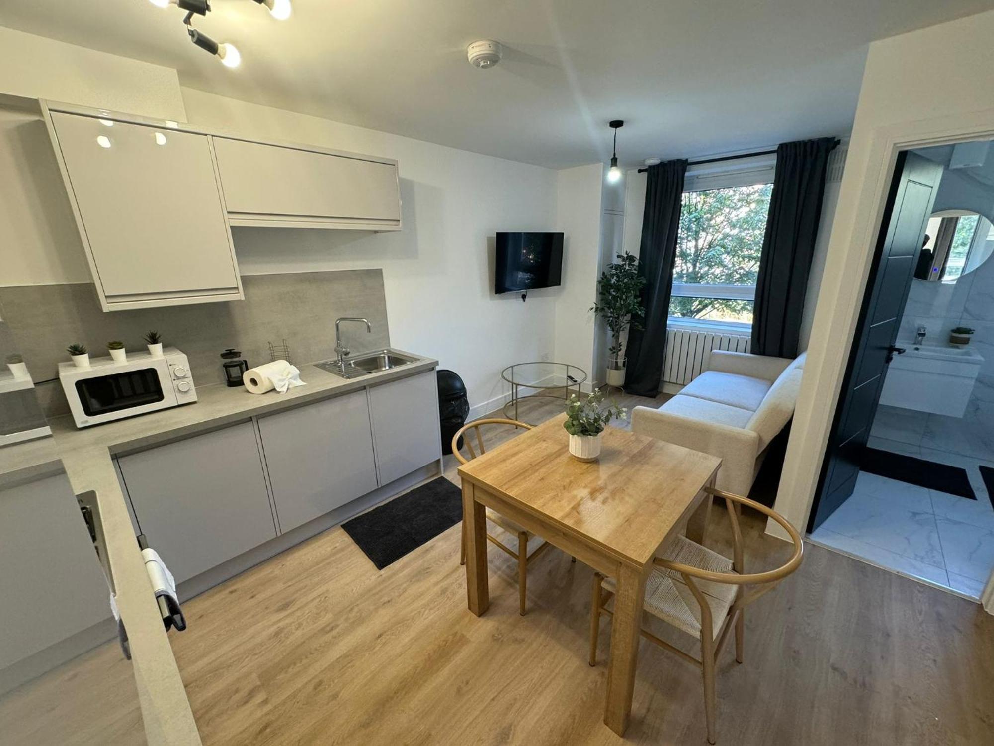 Apartment Lovely 1 Bedroom In Heart Of East *