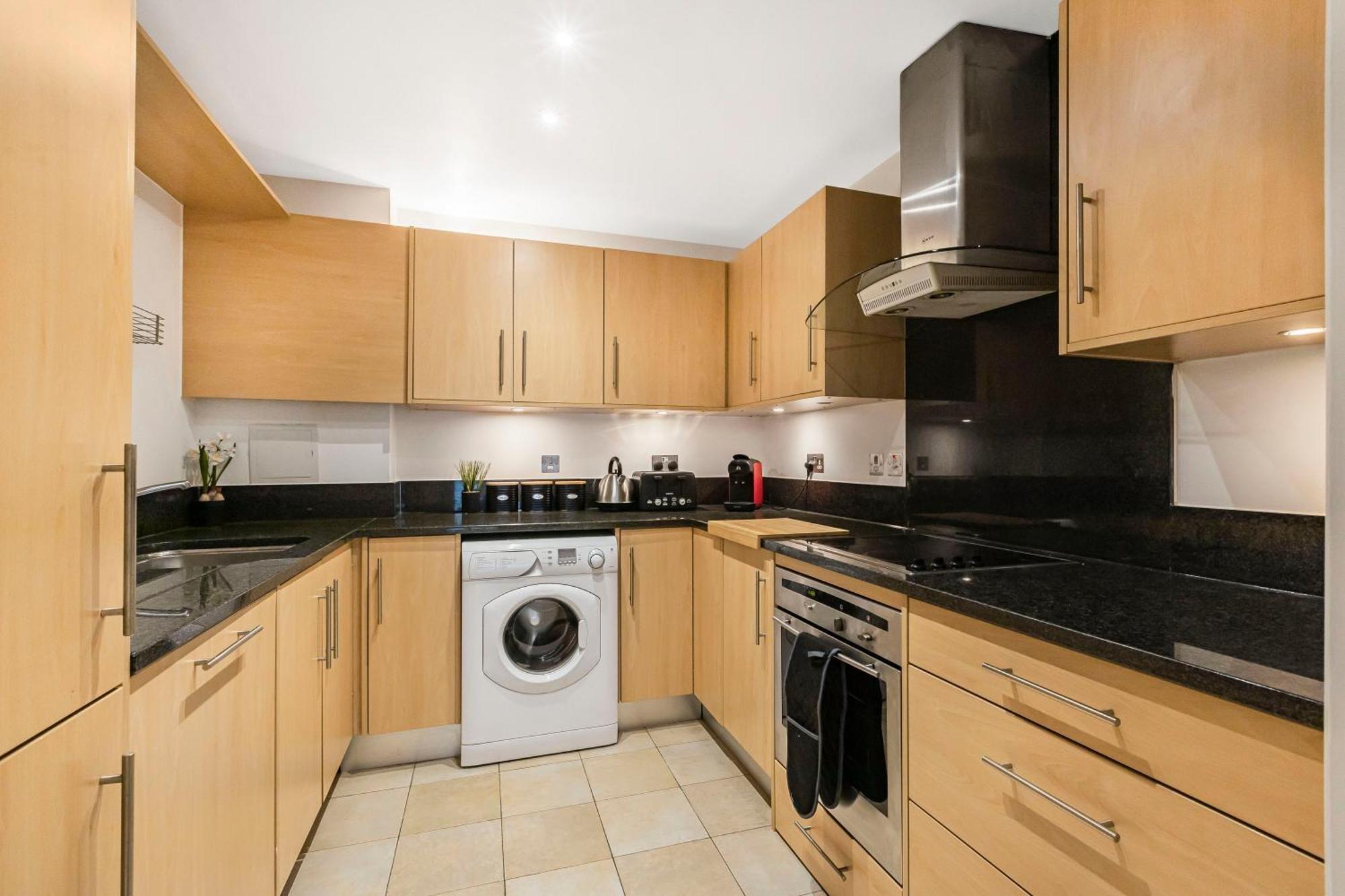 Athera - Hoxton Square 2 Bed, 2 Bath Entire Private * Londra