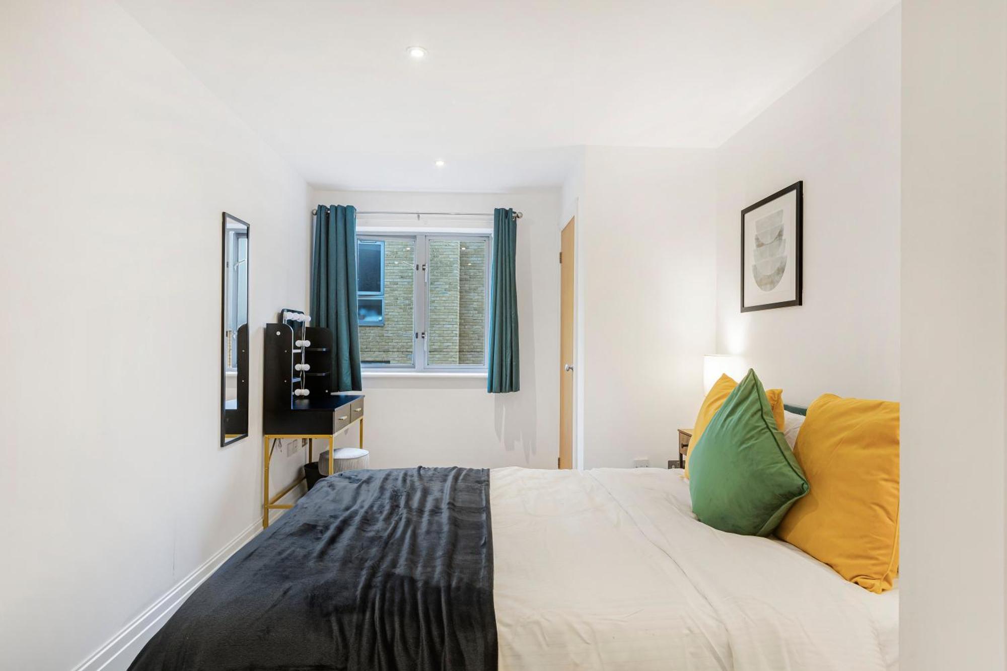 Athera - Hoxton Square 2 Bed, 2 Bath Entire Private Londra