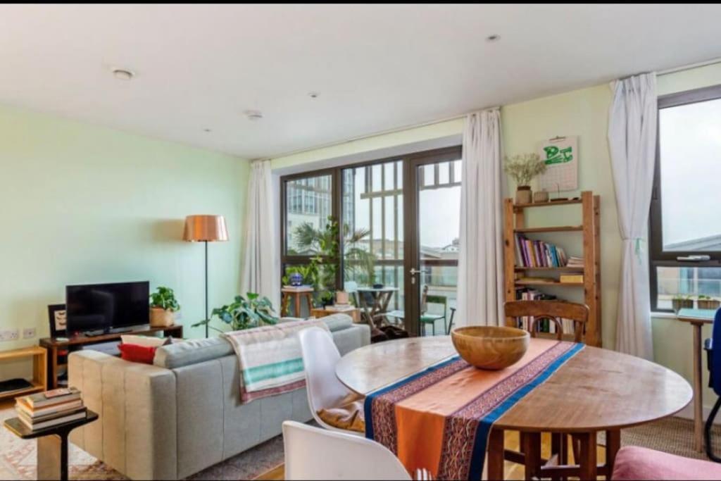 Lejlighed Large One Bedroom With Balcony