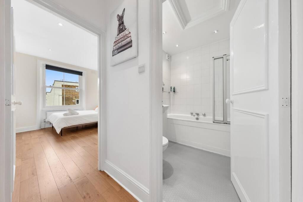 Spacious Sleep 11 With Terrace In Earls Court Ec99 Londra
