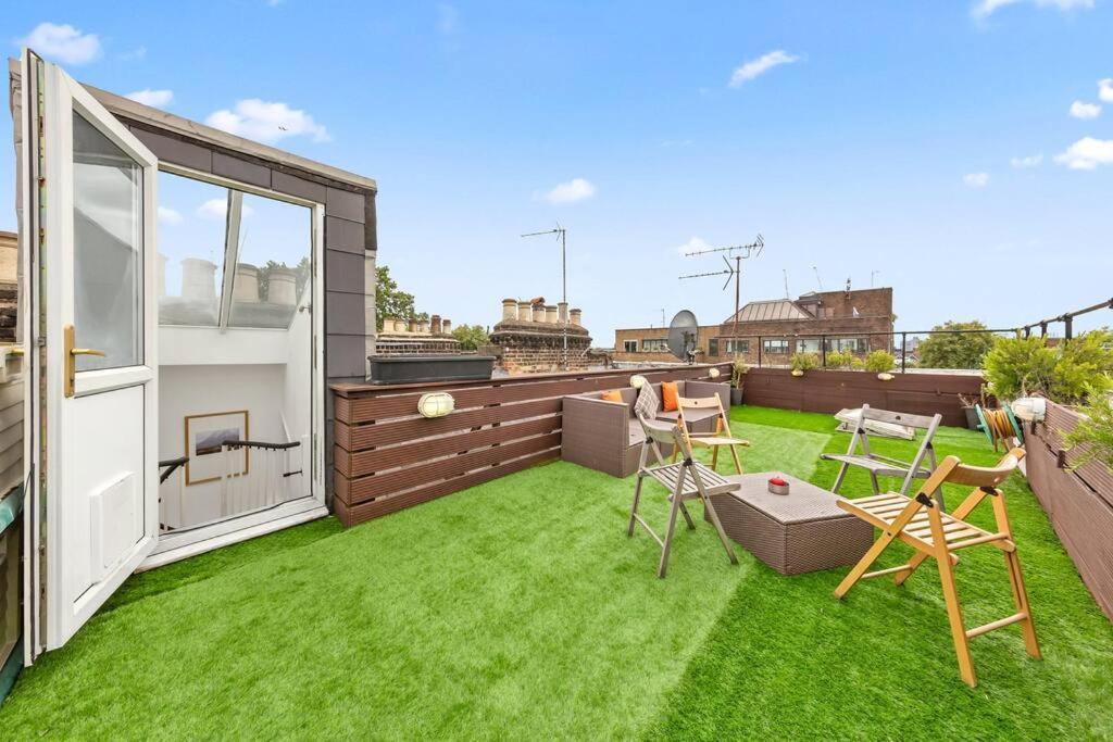 Spacious Sleep 11 With Terrace In Earls Court Ec99 Londra