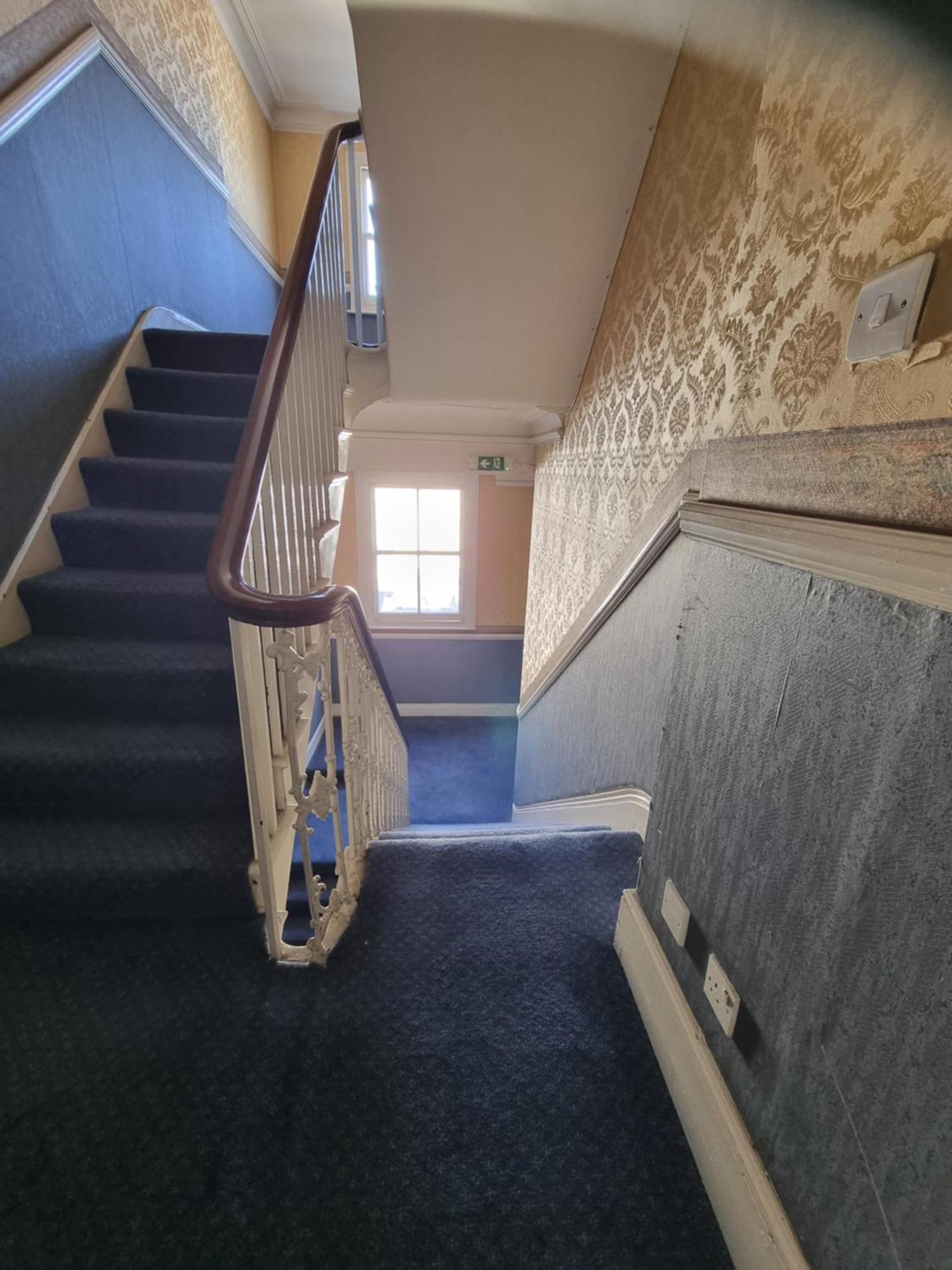 Budget Spacious Flat Fits 5 People In W2 Appartement *