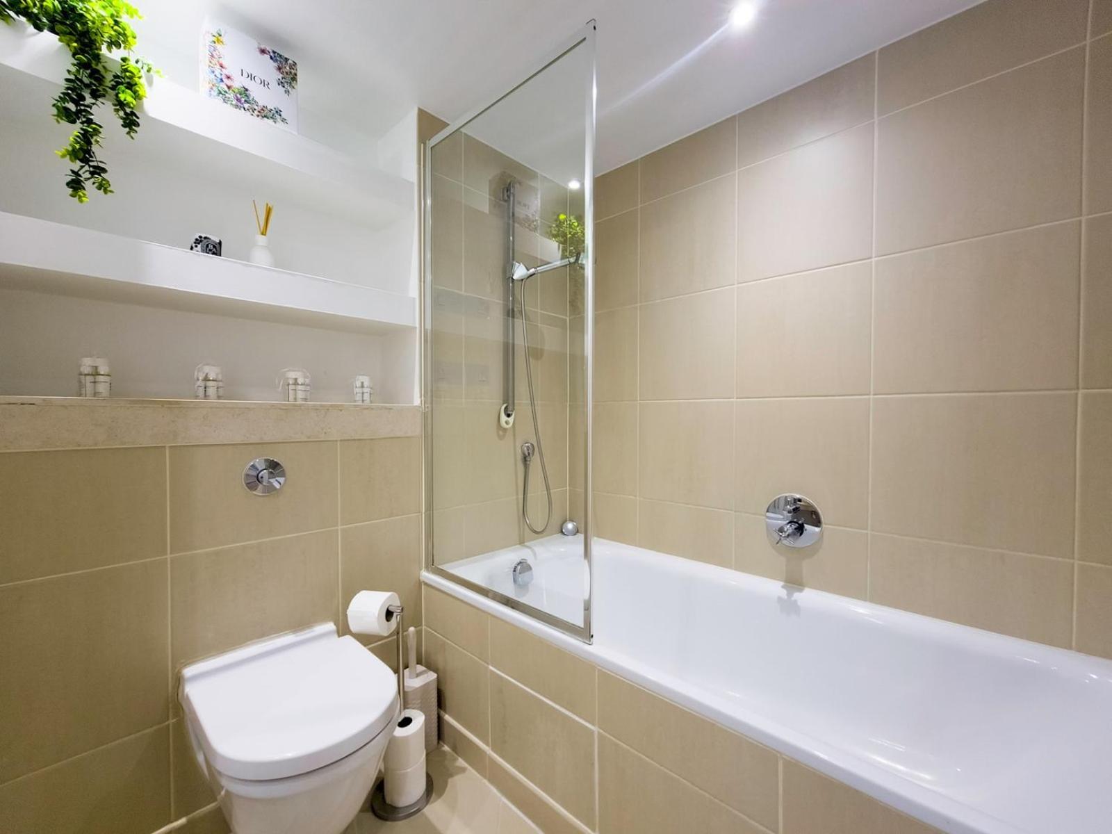 Penthouse With Stunning Canary Wharf Views Ptk * London