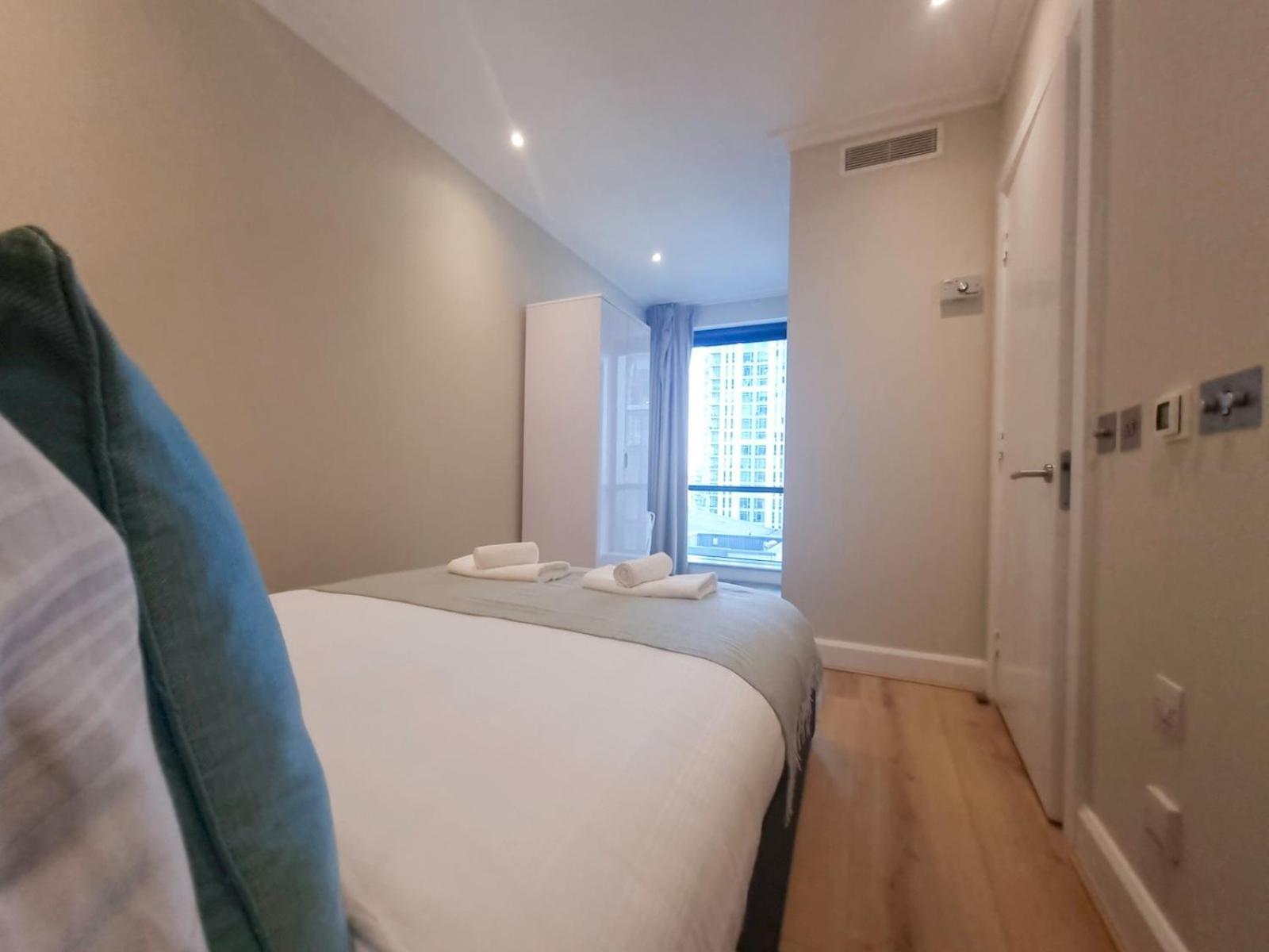 Penthouse With Stunning Canary Wharf Views Ptk Apartment