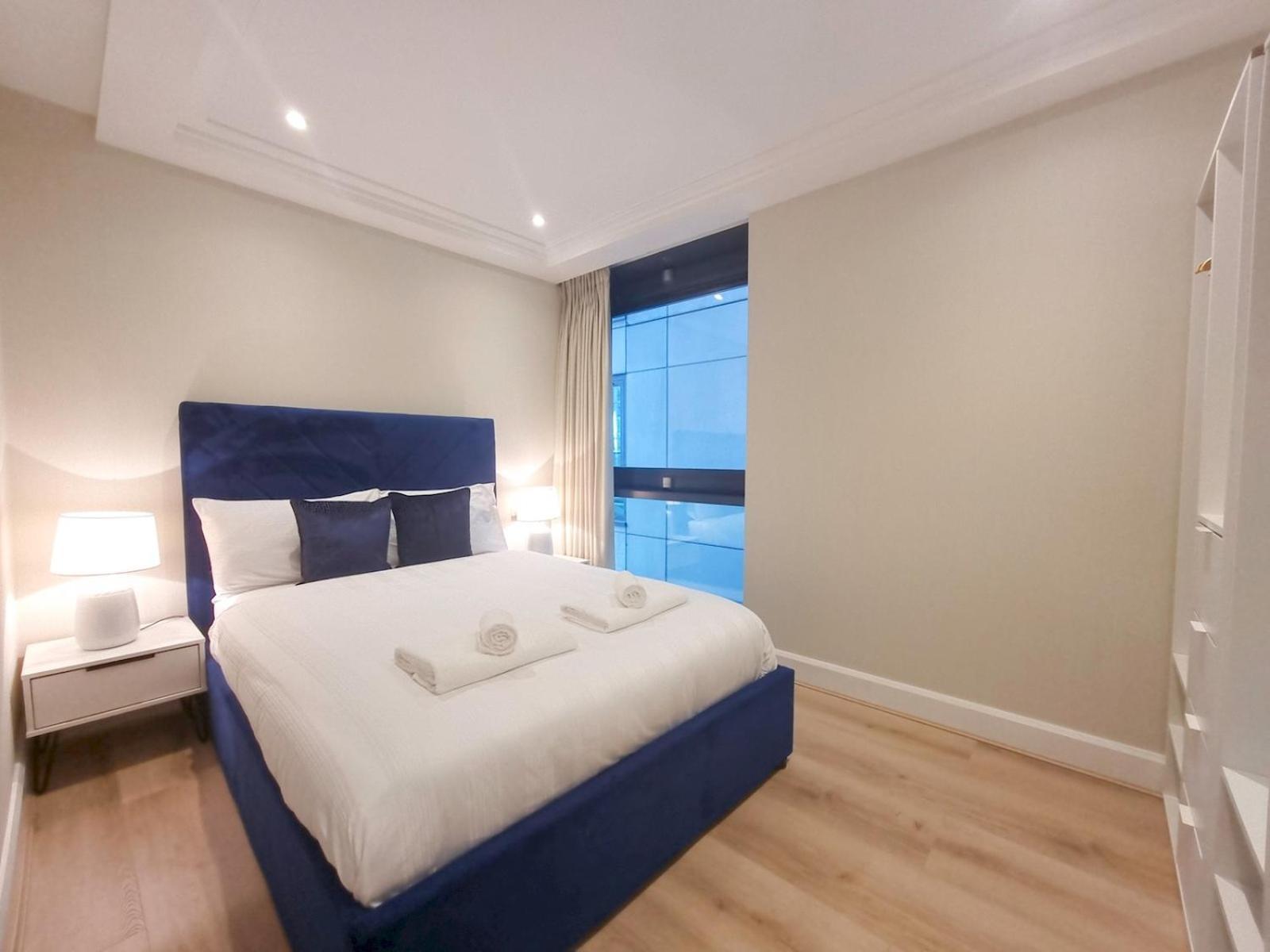 Penthouse With Stunning Canary Wharf Views Ptk Apartment London