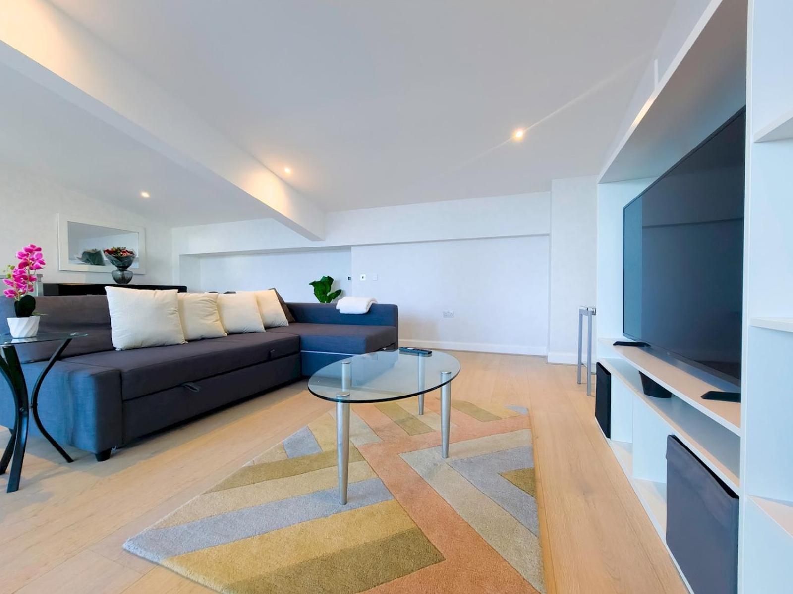 Penthouse With Stunning Canary Wharf Views Ptk Apartment