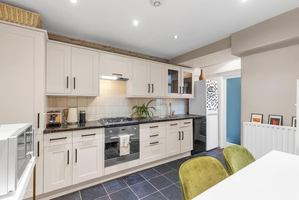 Apartment Designer Flat At Paddington Private Outdoor Oasis London