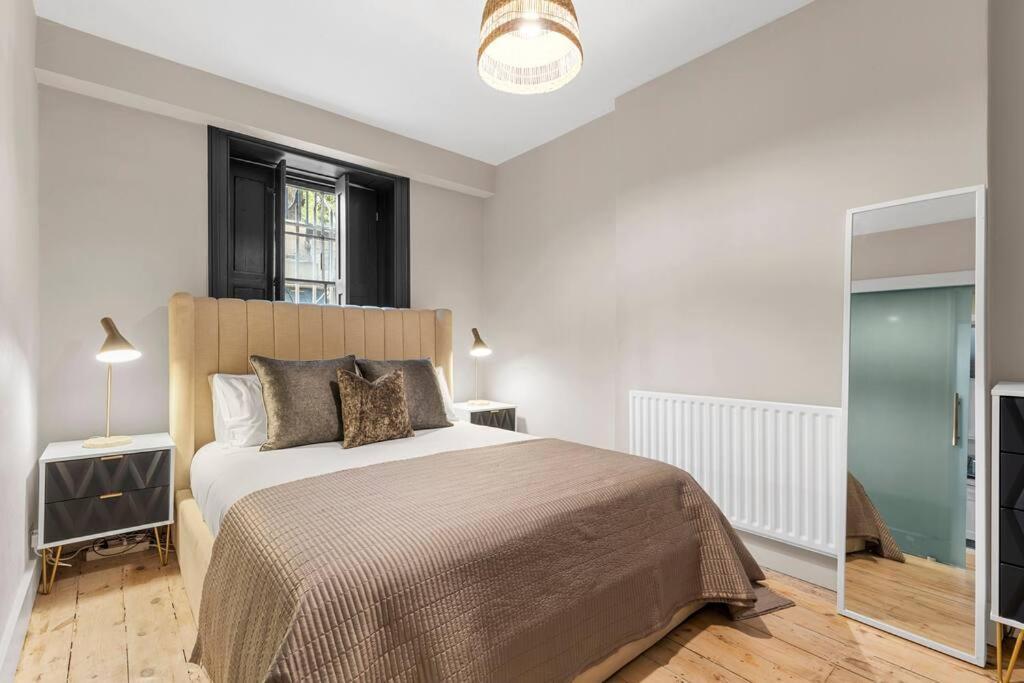 Designer Flat At Paddington Private Outdoor Oasis London