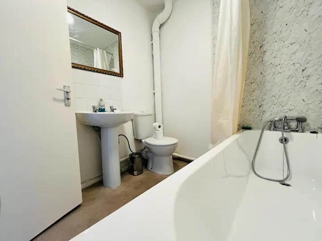 Spacious 3 Bed Flat In Greenwich * London
